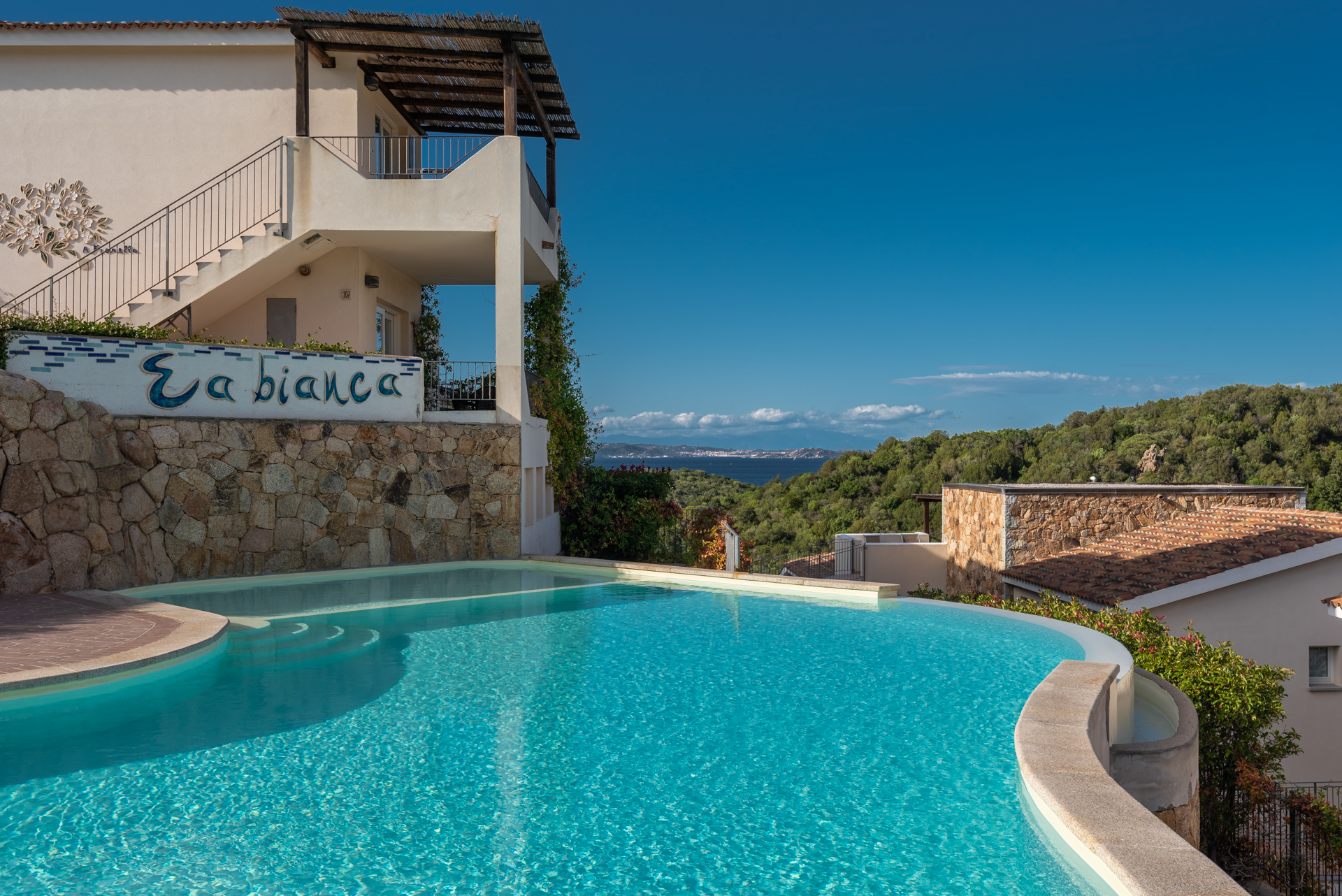 Three-room apartment for 6 people – Ea Bianca