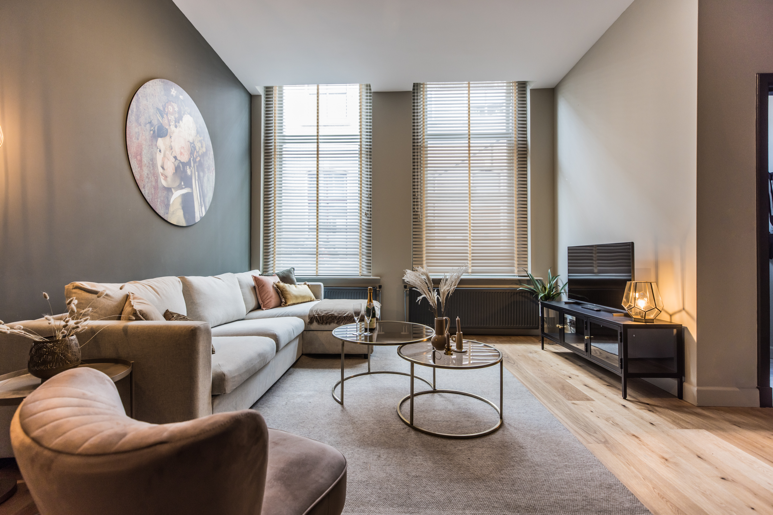 Glamorous gateway ‘Rosé’ — The Hague stay