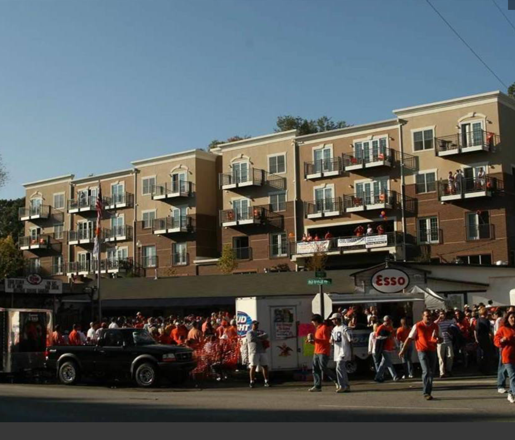 Best Location in Clemson includes parking!! Condominiums for Rent in