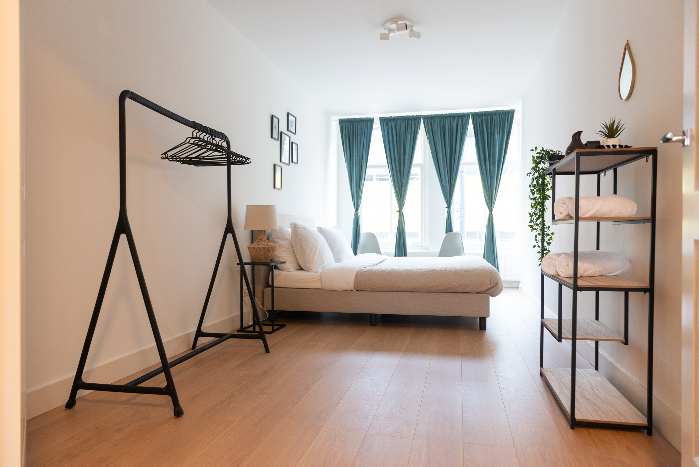 Luxurious 2 Bedroom Apartment - Canal view — Amsterdam stay