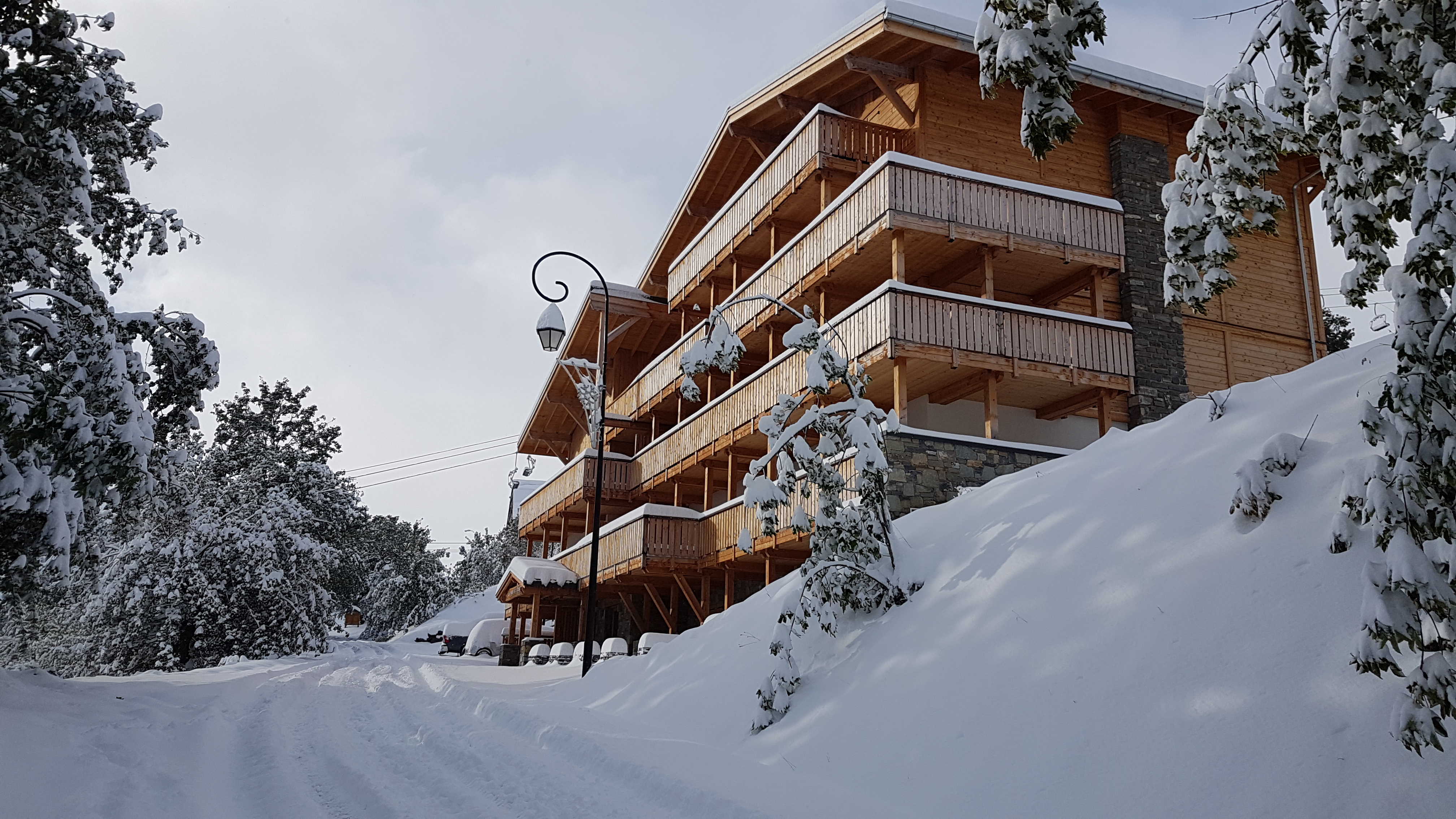 Beautiful apartment. 8 people in the middle of the PMR adapted slopes.