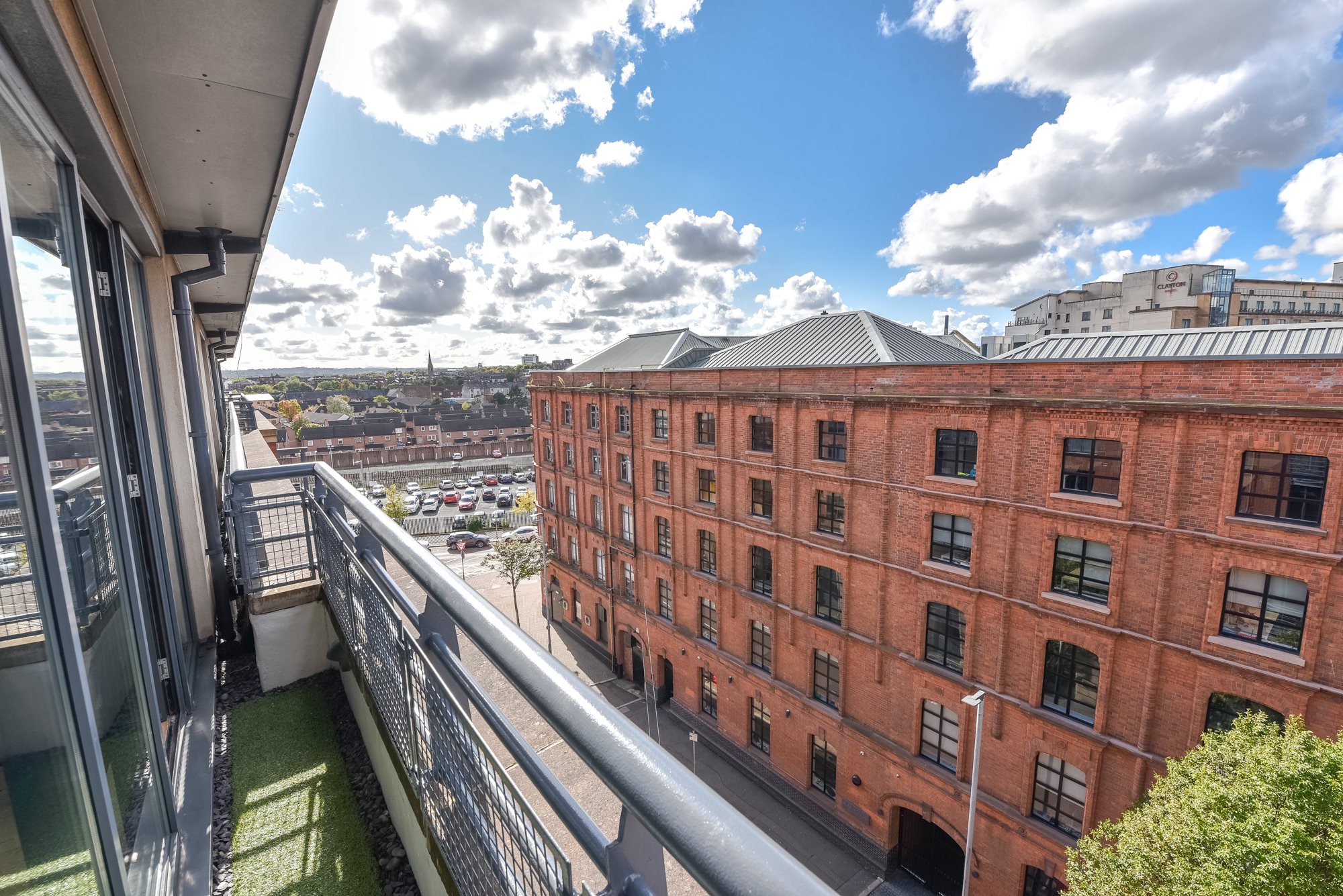 Creatice Apartments To Let In Belfast City Centre 