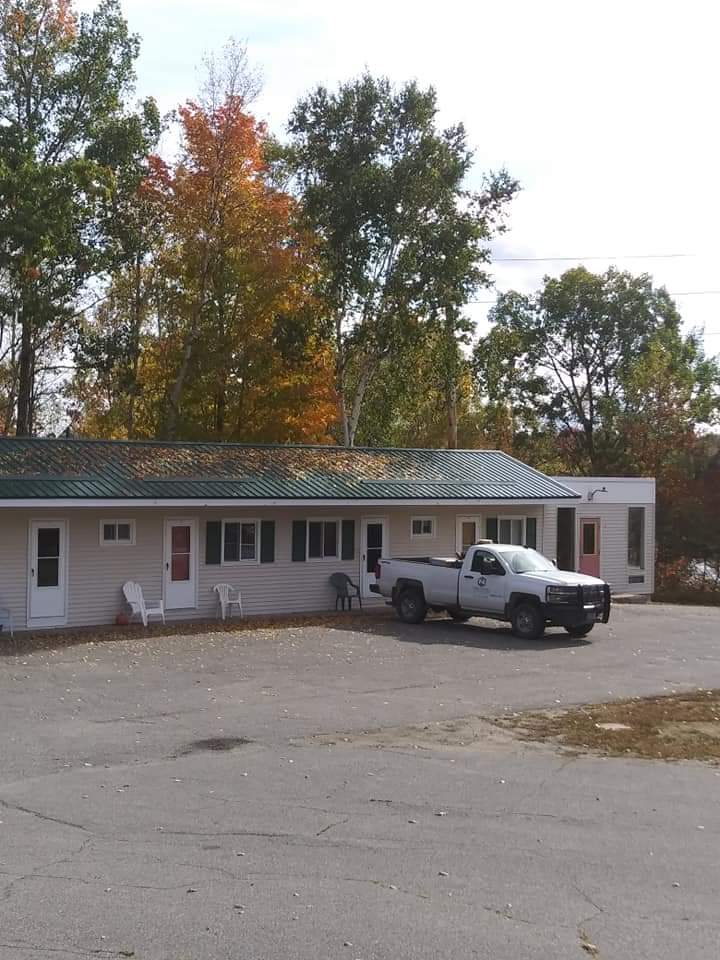 Maine, the way life should be Hotels for Rent in Medway, Maine