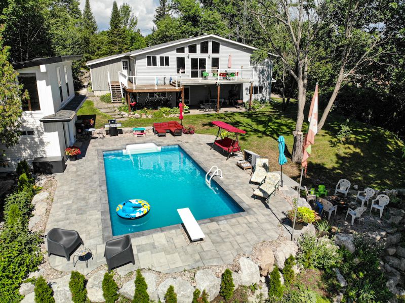 Lakefront Retreat on Upper Buckhorn Lake Guest suites for Rent in