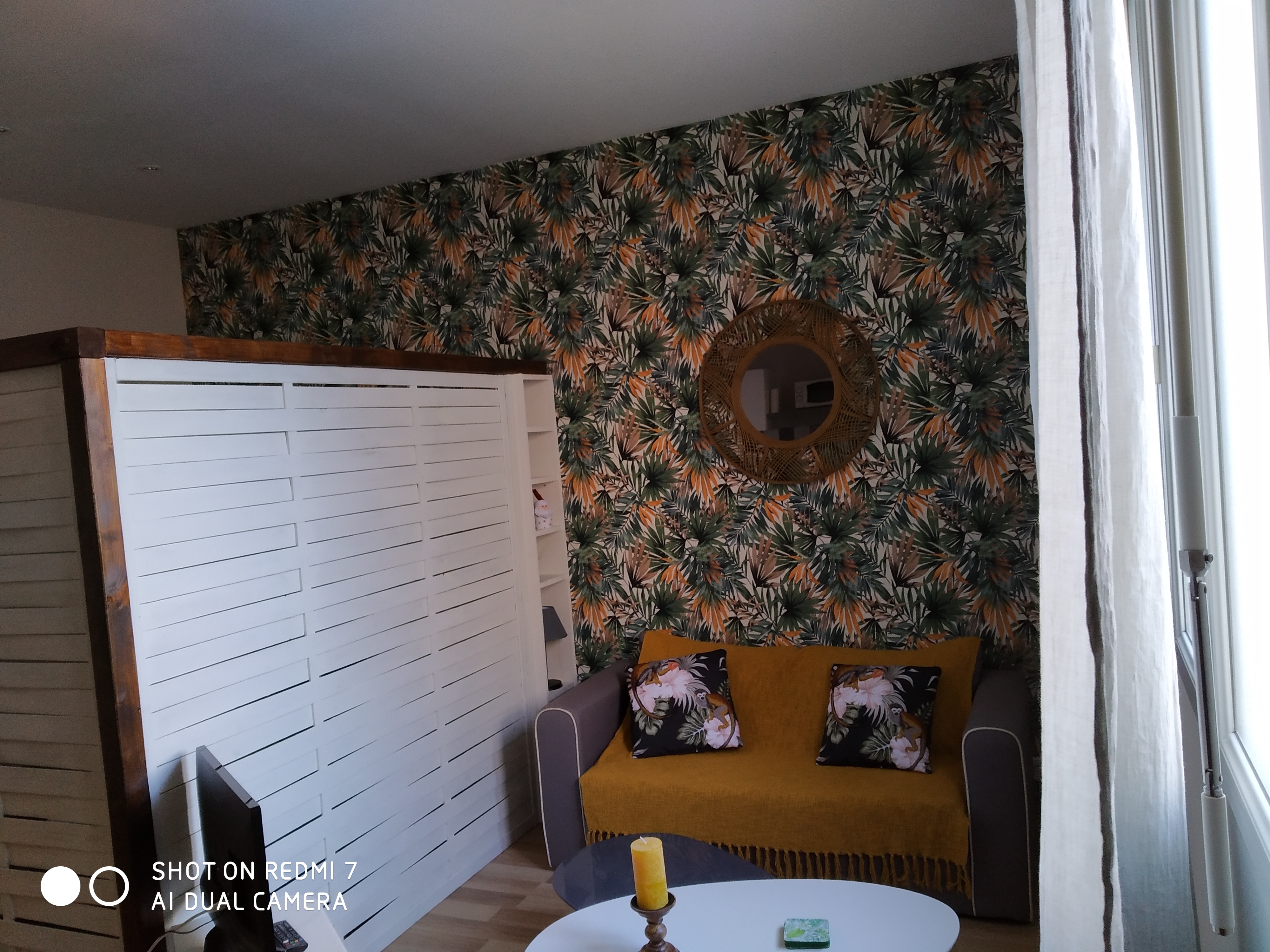 Cocooning studio for travellers and spa visitors.