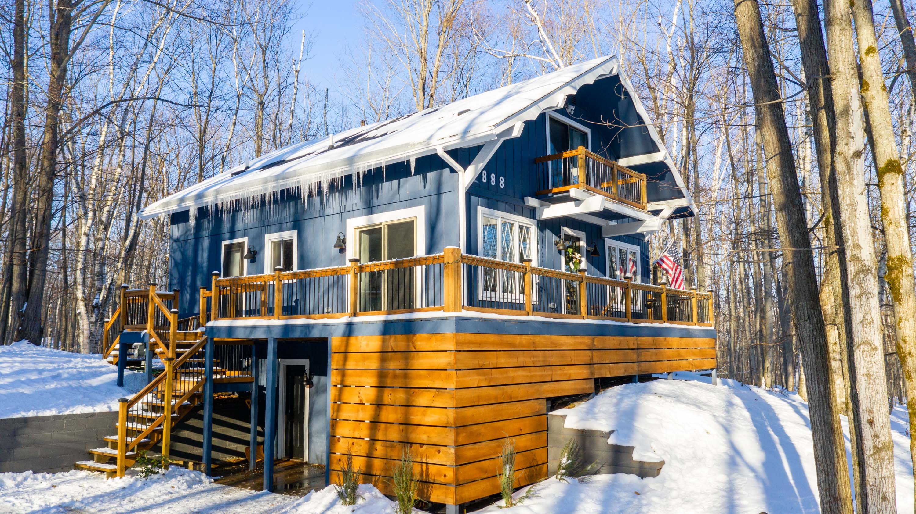 Timber Valley Chalet Houses for Rent in Gaylord, Michigan, United