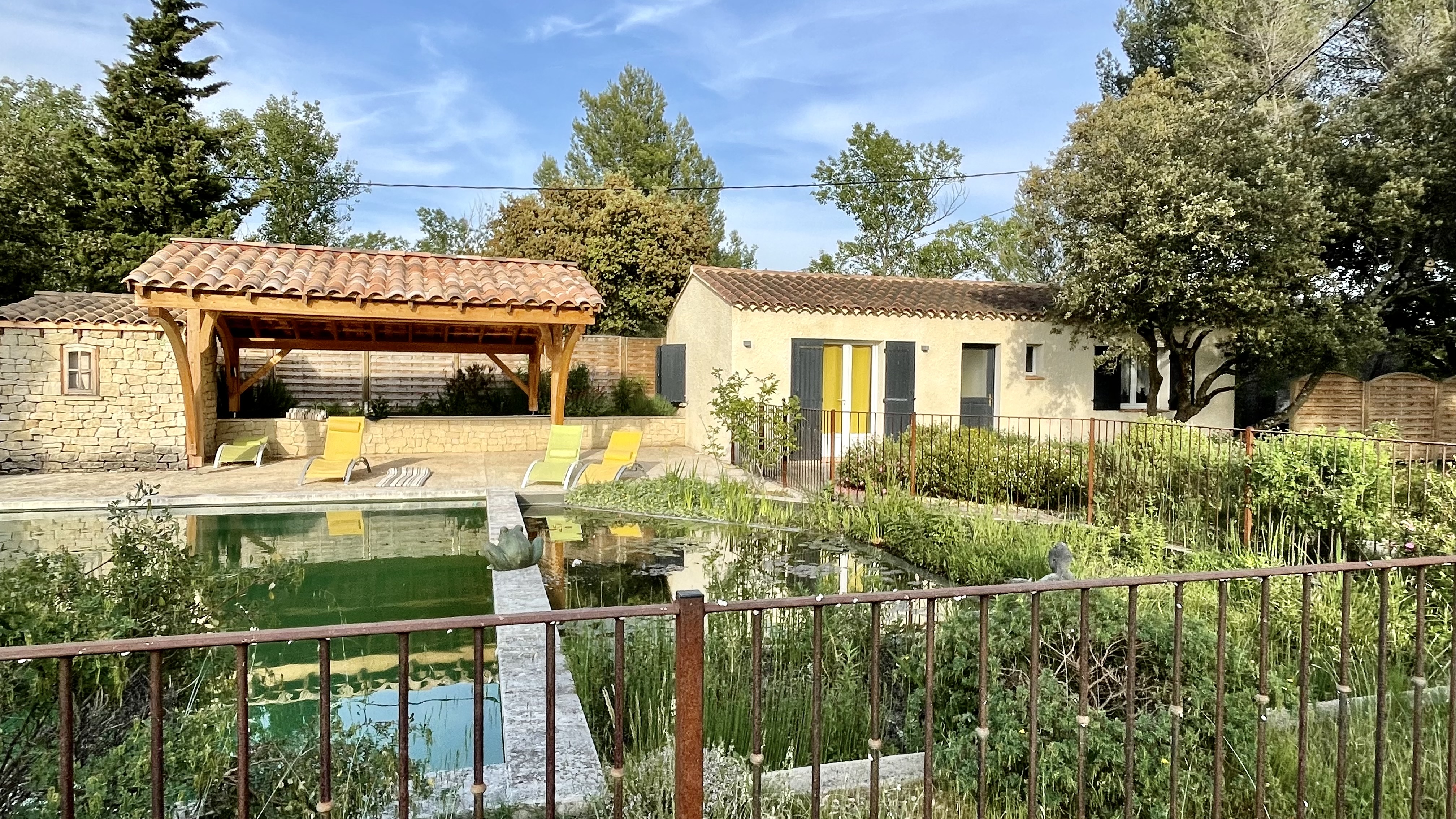 Maison de Vacances les Nymphéas at the foot of the Ventoux