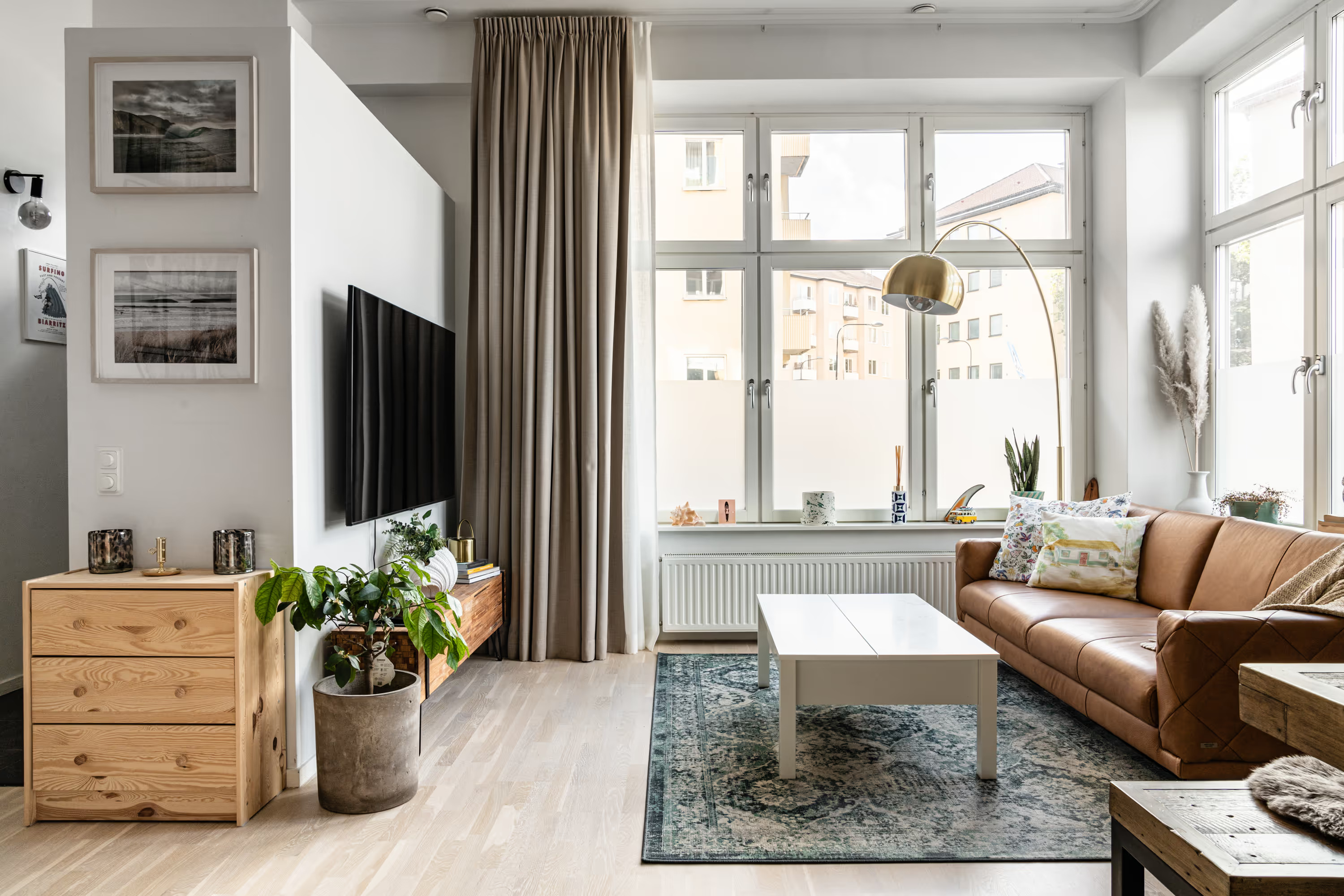 Entire apartment in the heart of Lilla Essingen
