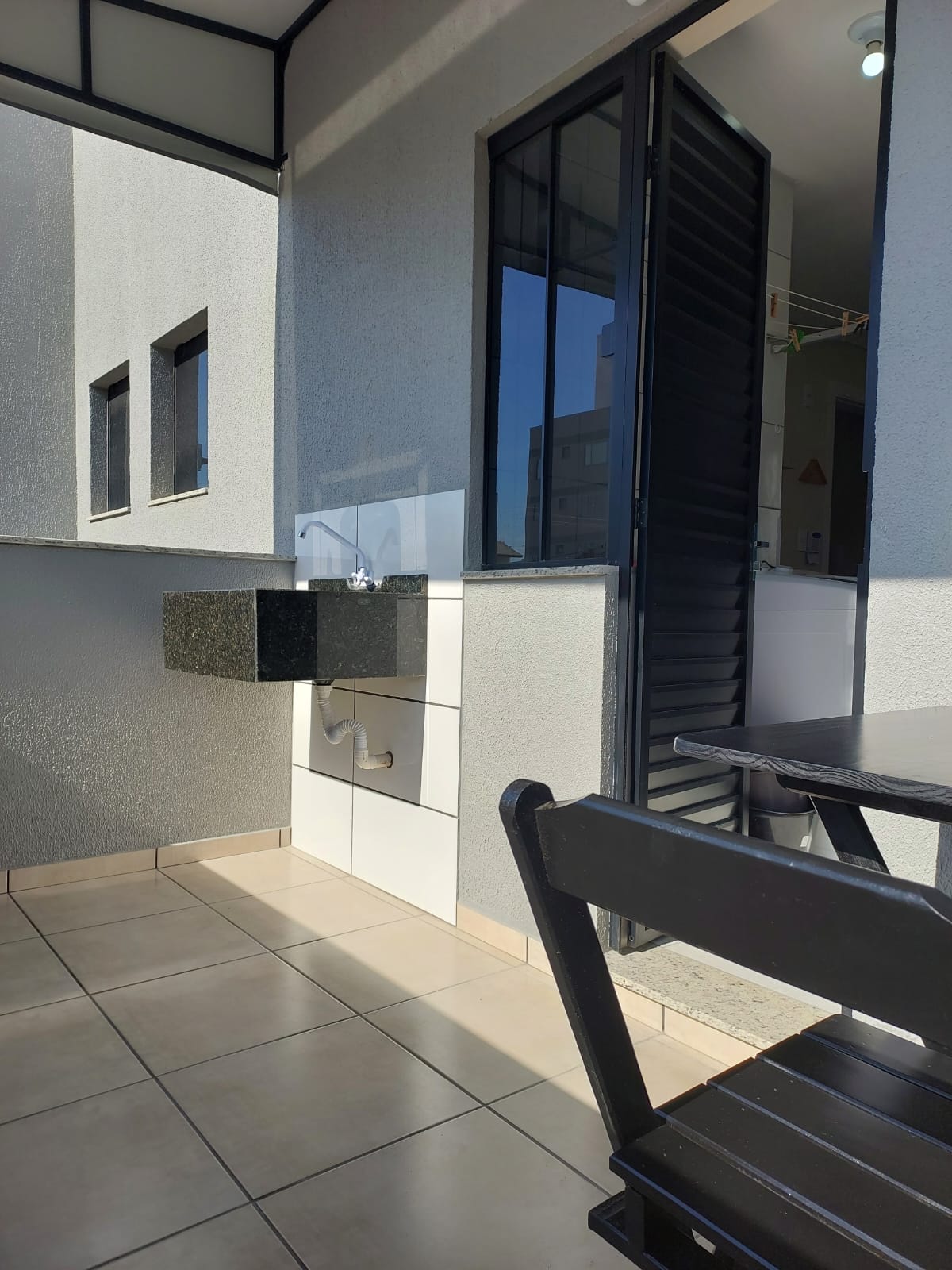 @apartbombinhas Lindo apto in Bombinhas with a balcony