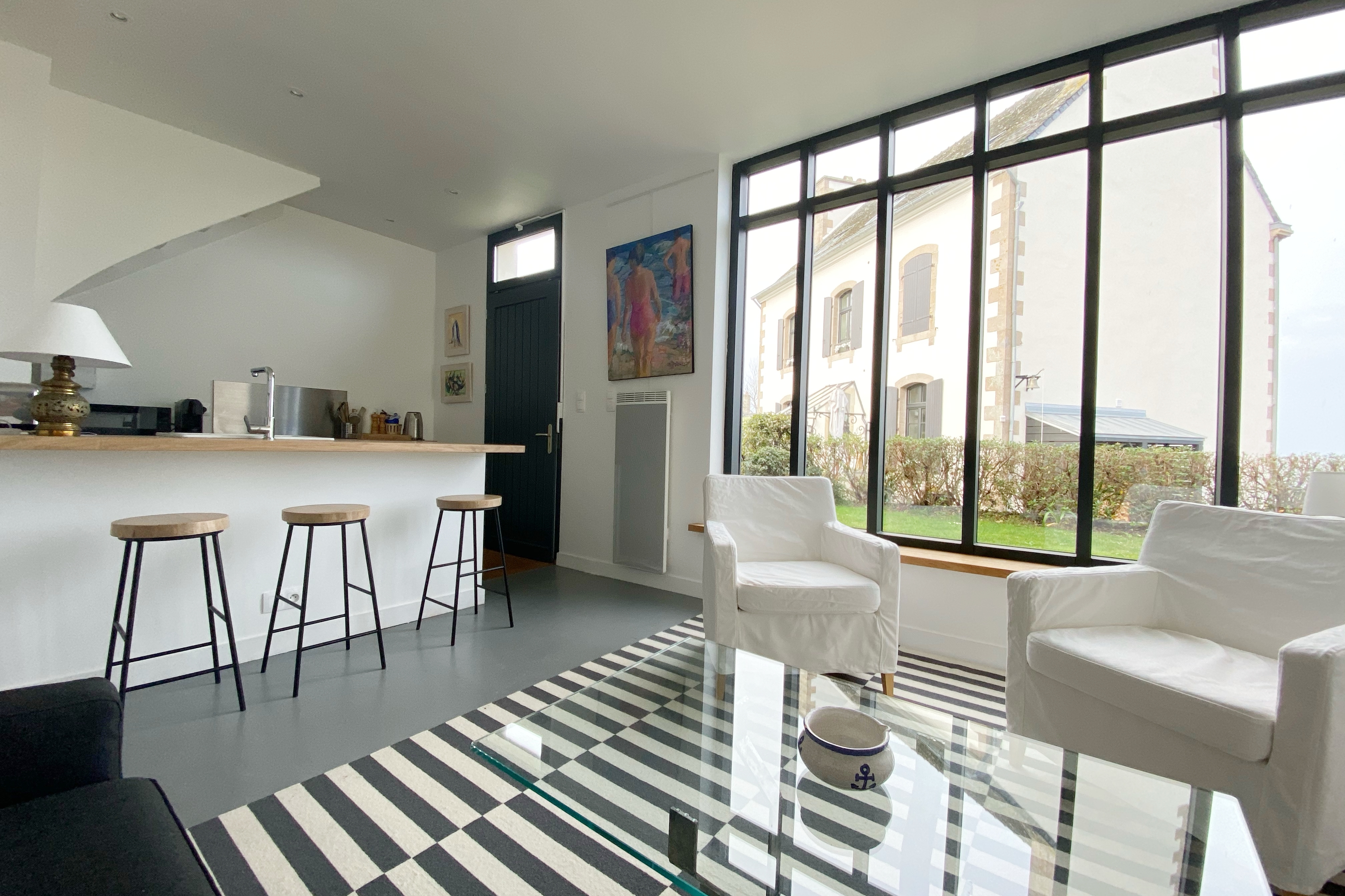 L’Atelier sur le port de Carantec avec accès plage