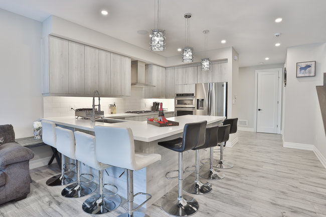 Luxury Custom Built Townhome Muskoka