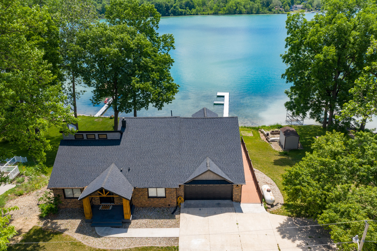4 BR Home on Peaceful Shavehead Lake Houses for Rent in