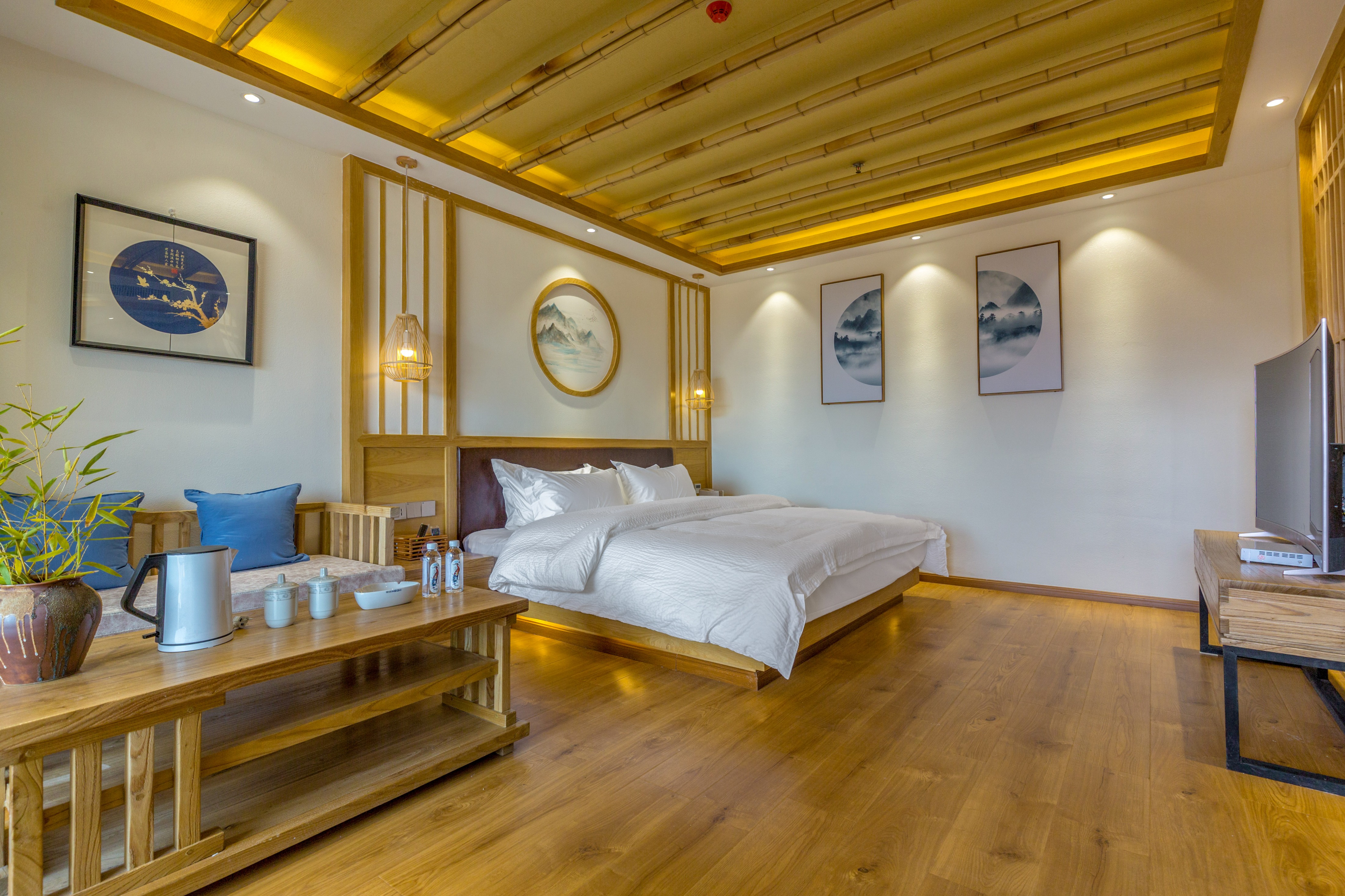 Airbnb爱彼迎 丽江古城阳台大床房