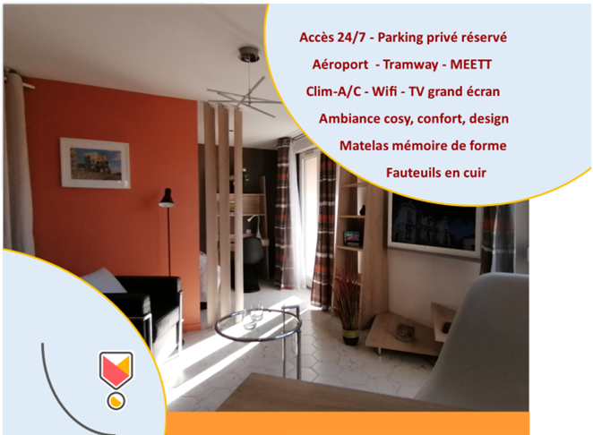 * Comfortable apartment - private car park - Tram