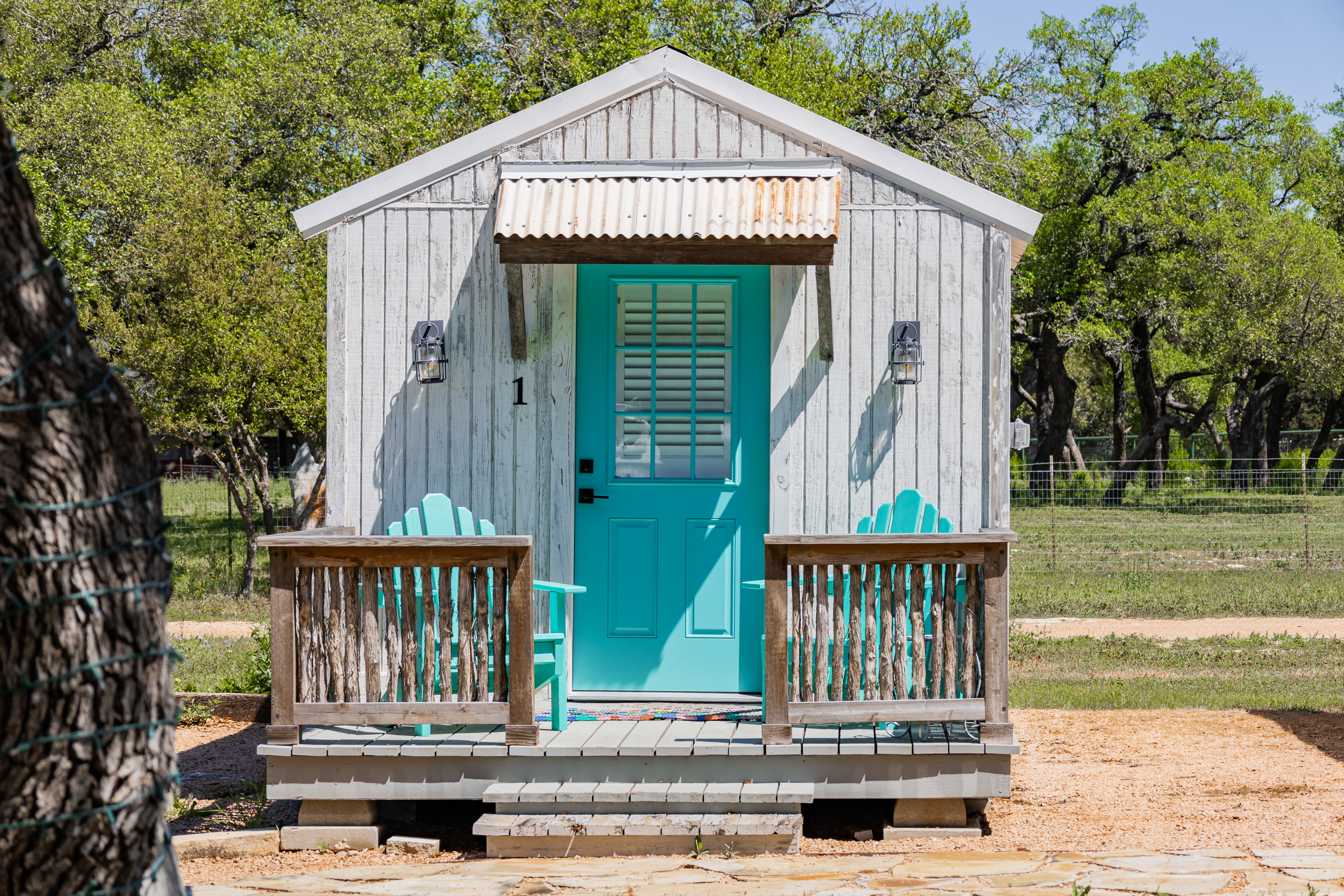 Glamping in Spicewood~ Cabin 1 The Madison