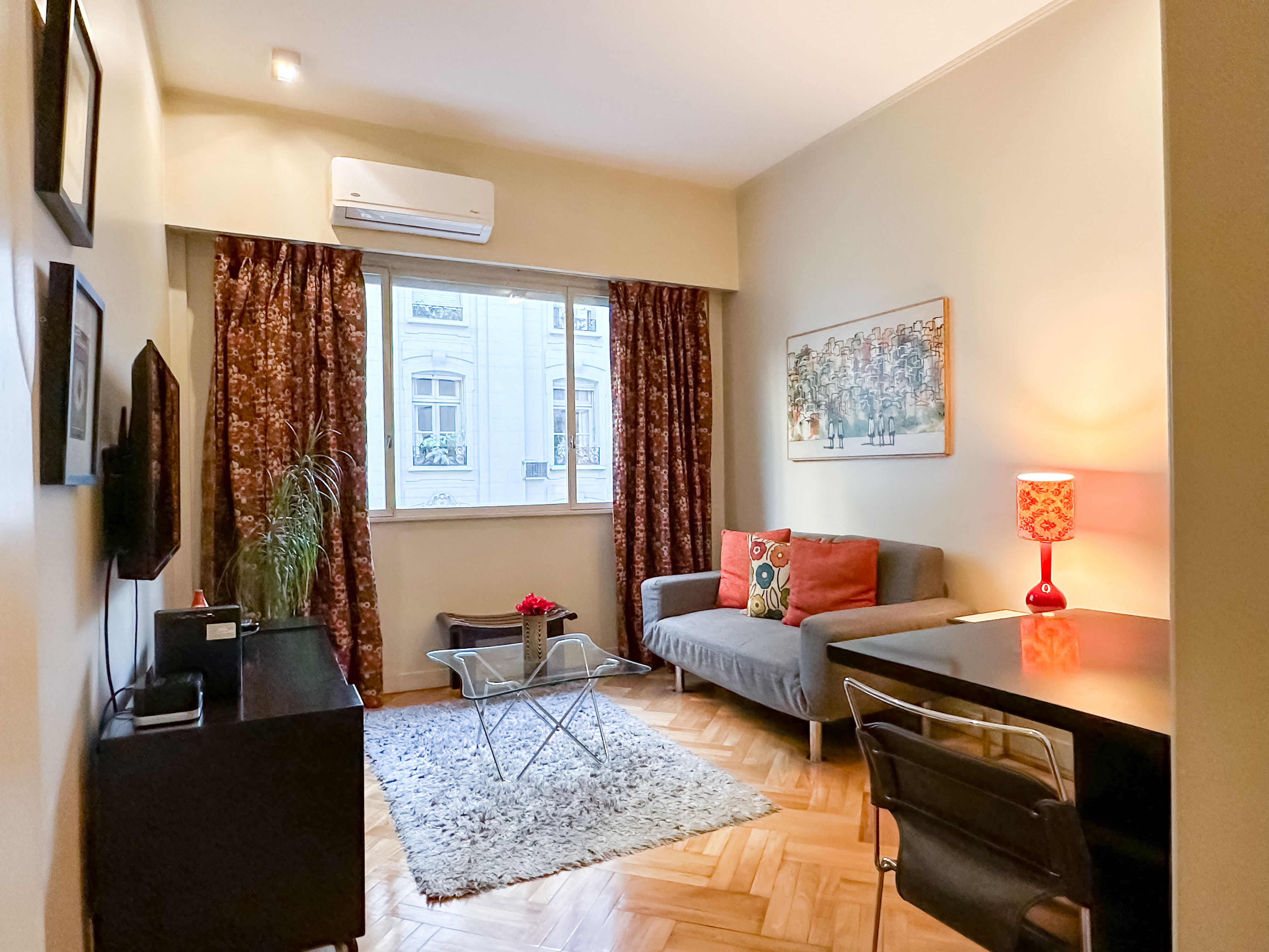 Heart of Recoleta.Totally Renovated