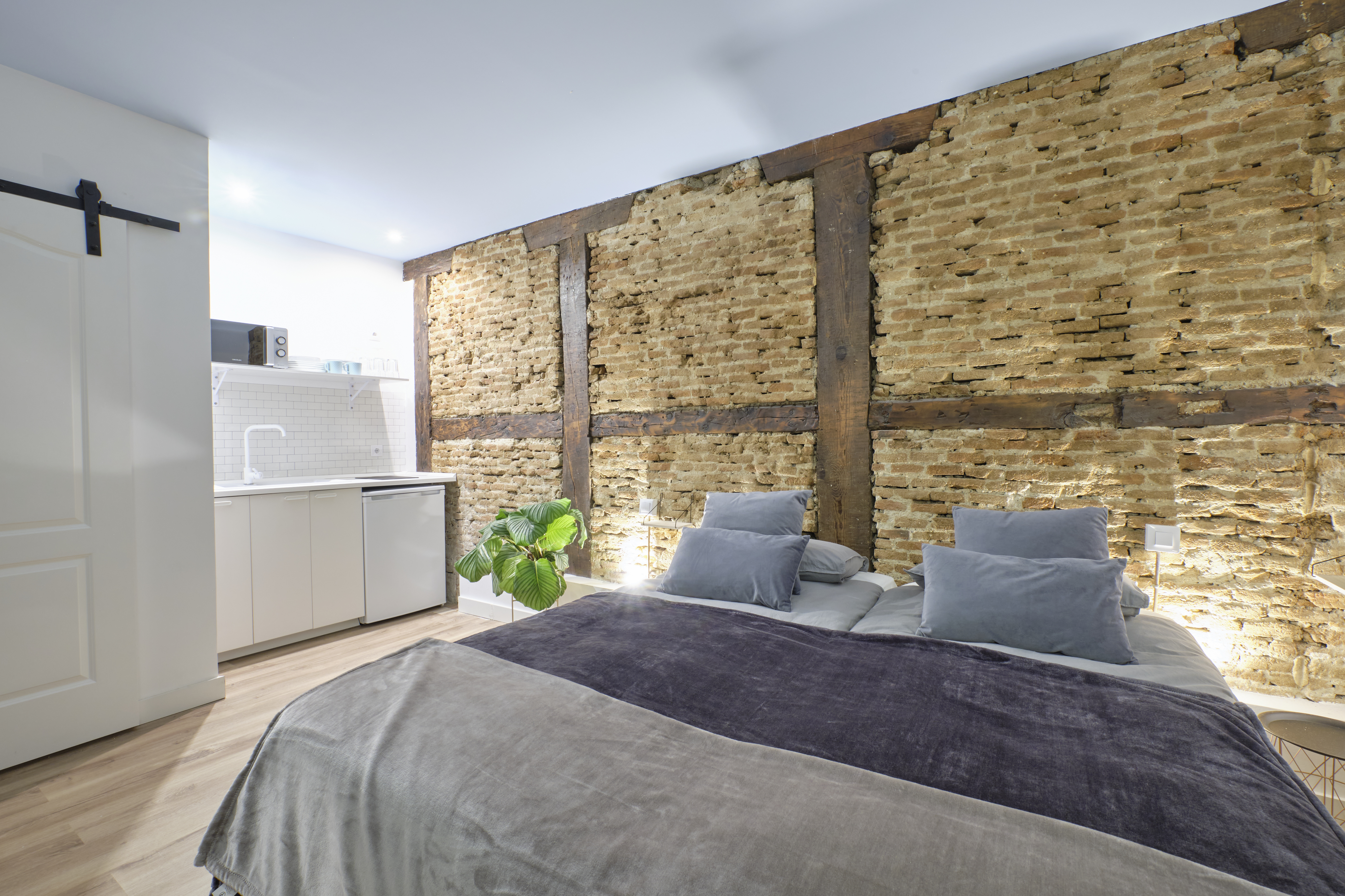 Perfect Location-Plaza Mayor-WiFi-A/C-SmartTV