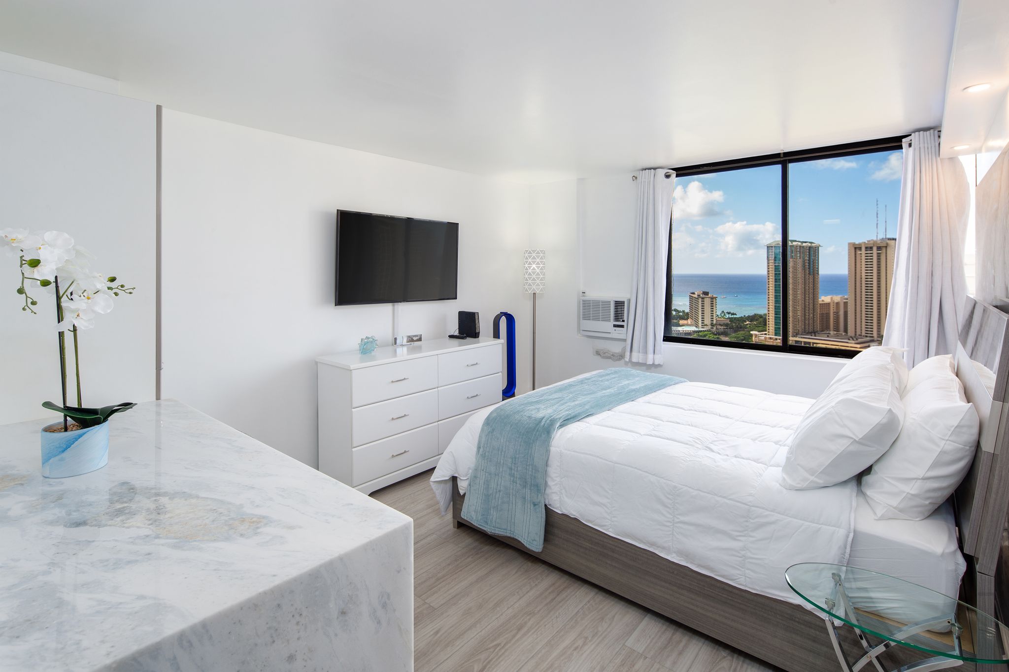 Full Ocean and Waikiki View Modern Studio Apartments for Rent in
