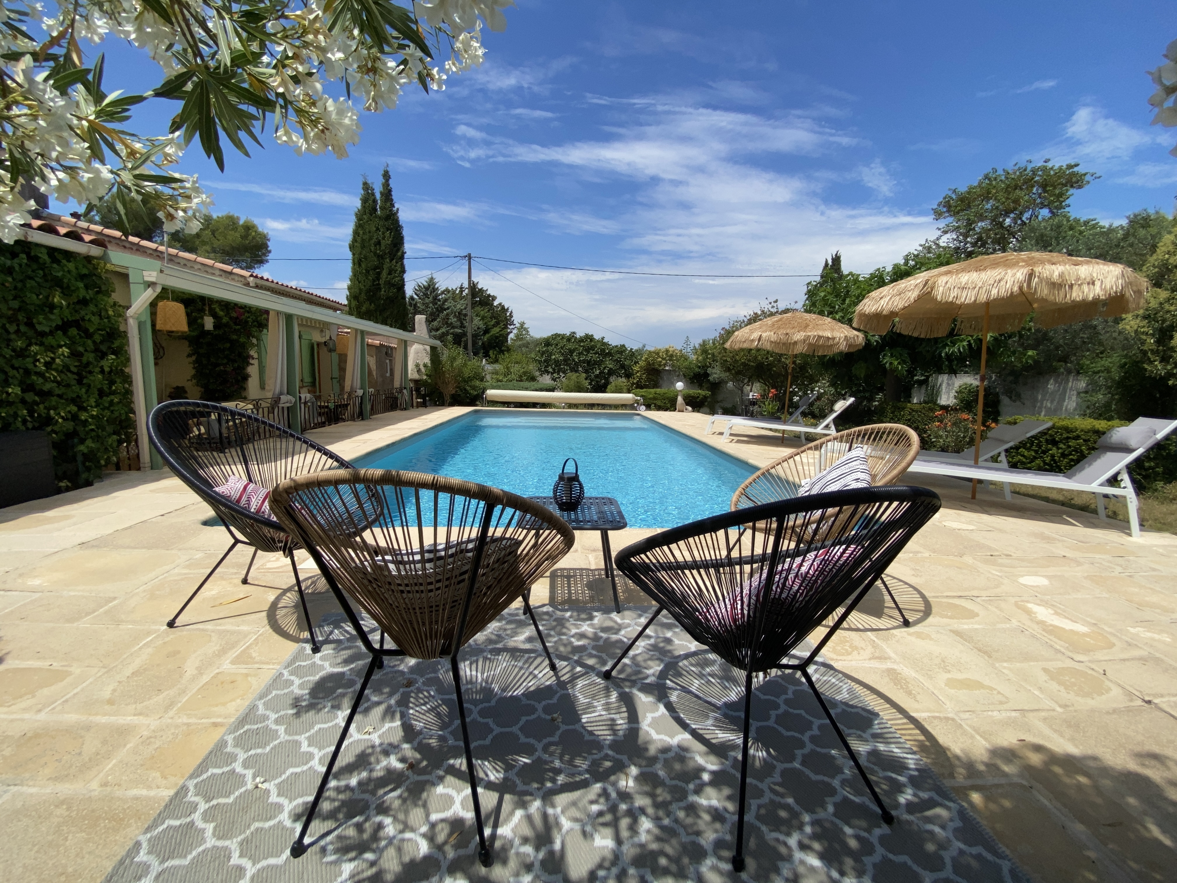 Charming Studio Design Au Quiet With Pool