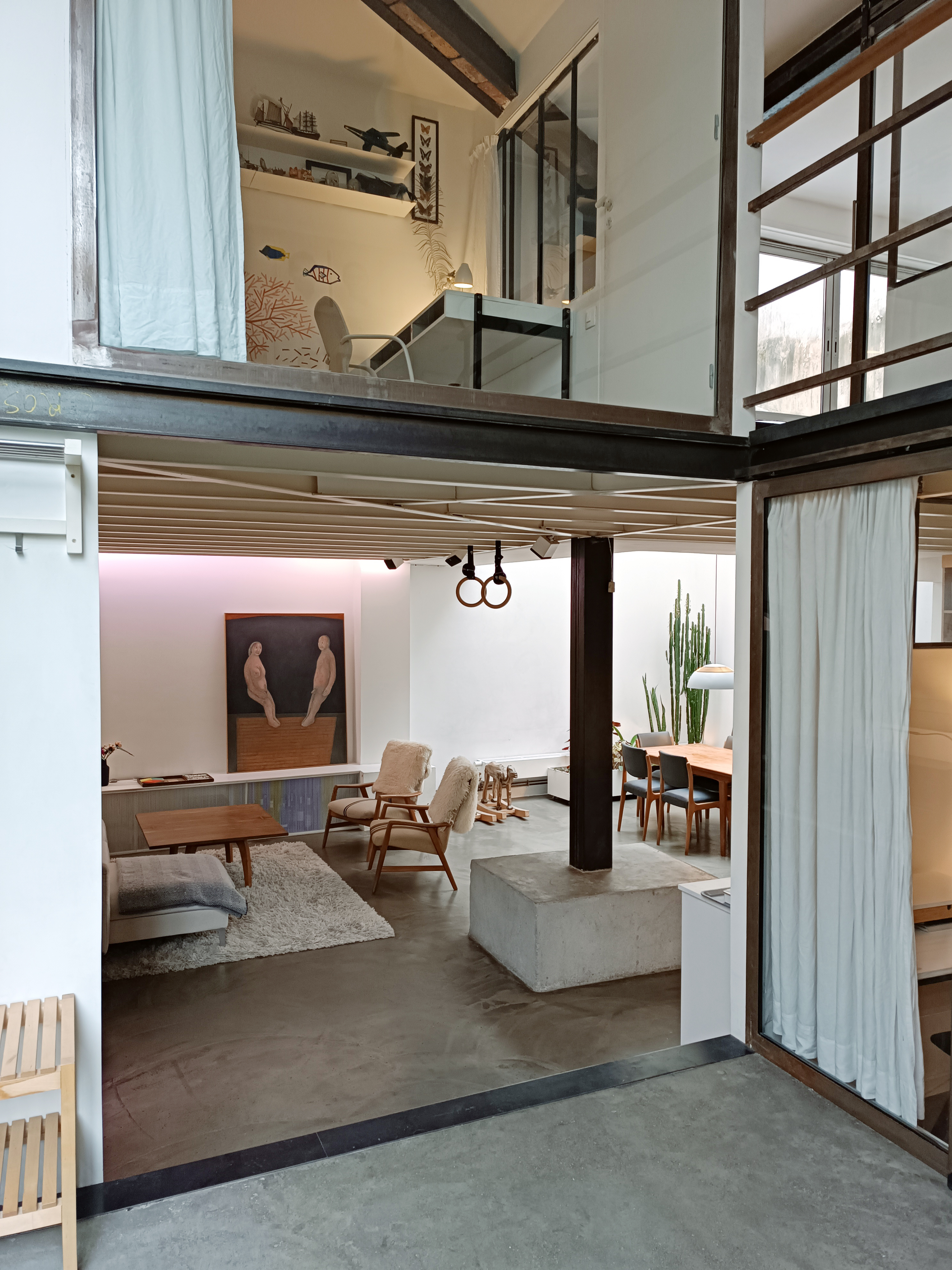 Spacious, quiet loft, rue Oberkampf in Popincourt, Paris