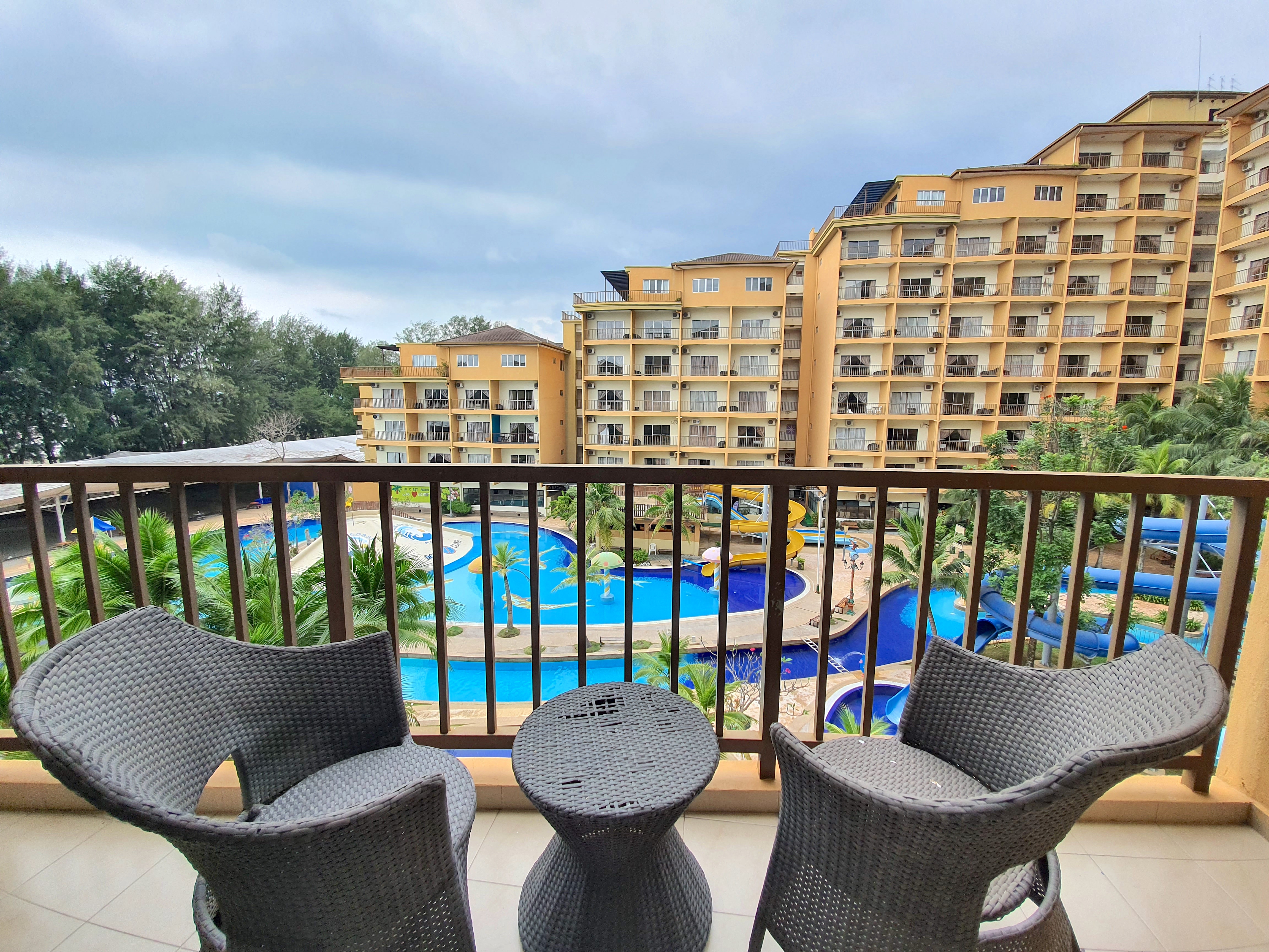 Themepark View  Gold Coast Morib Resort [A3360] - Lofts for Rent 