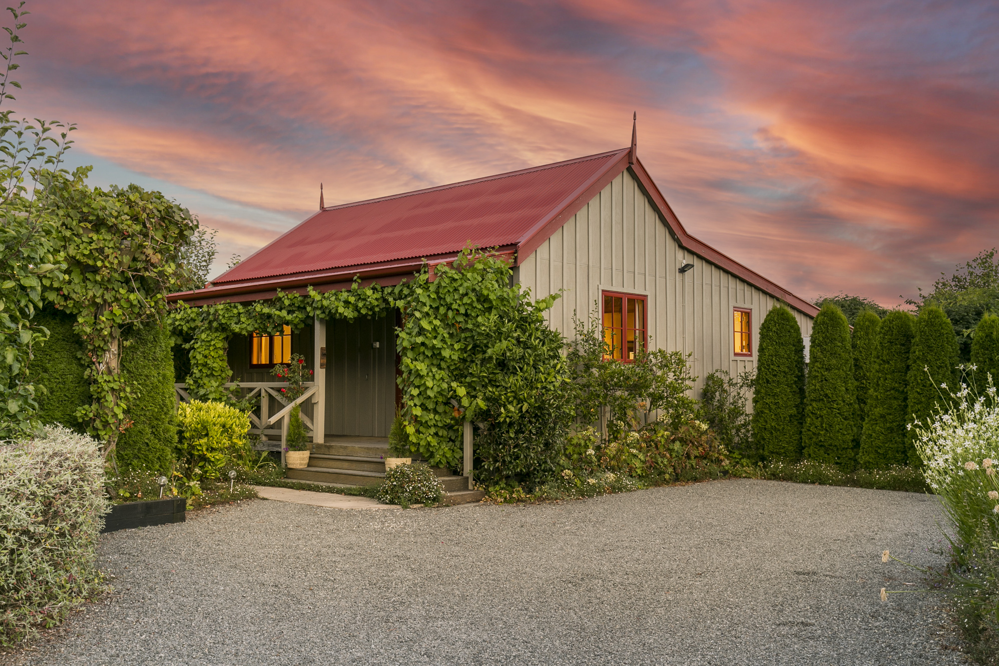 Garden Cottage Cottages for Rent in Greytown, Wellington