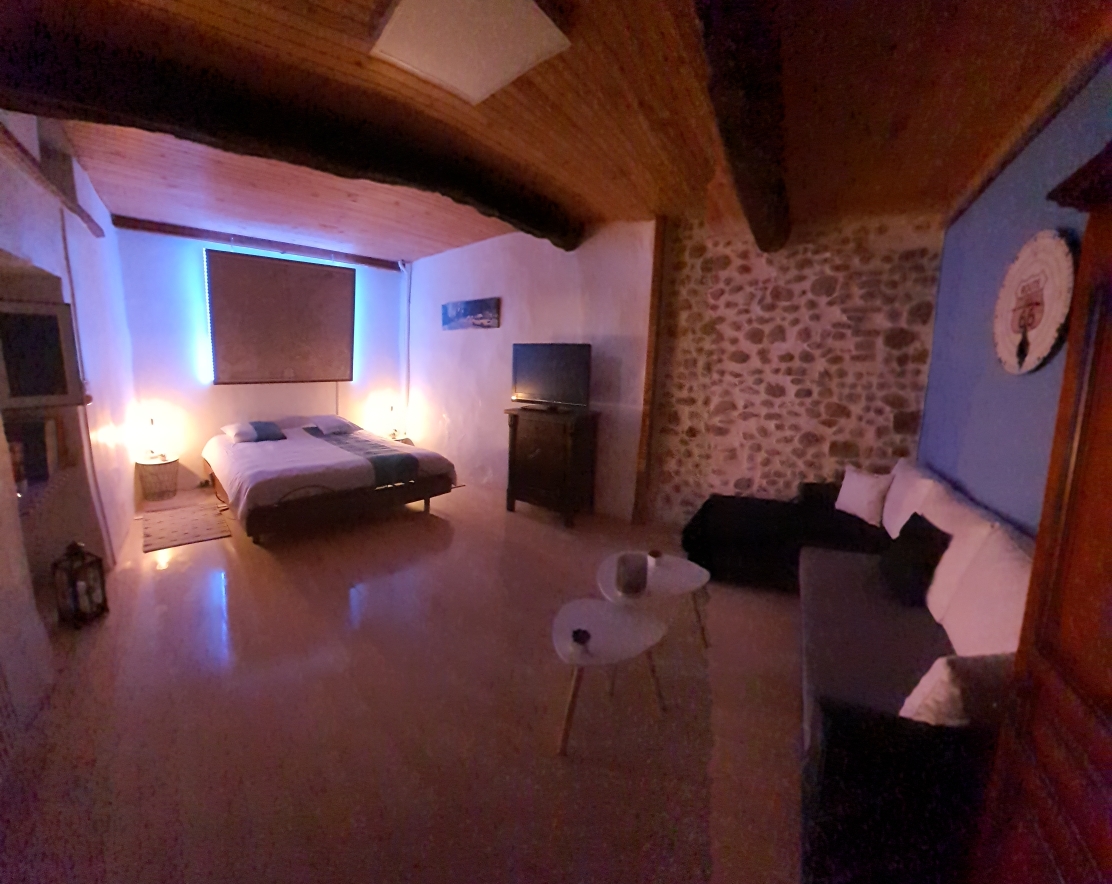 Chambre d'hôte/relais motard, proximité Perpignan