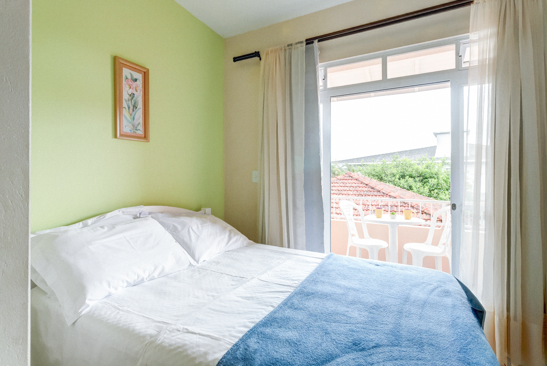 Apartment near Barra da Lagoa beach (02)