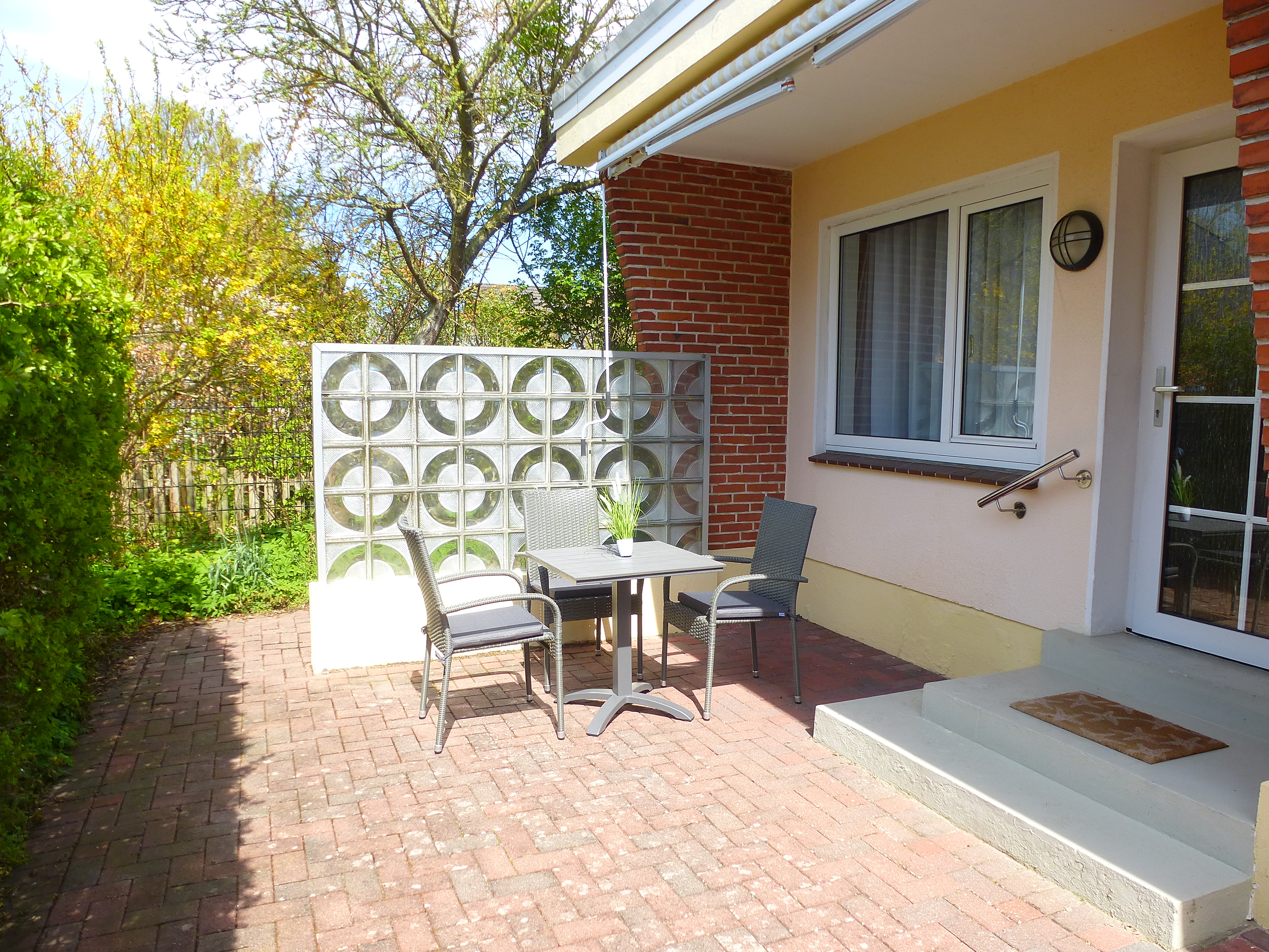 Bungalow with terrace | 30 m2 | Kellenhusen