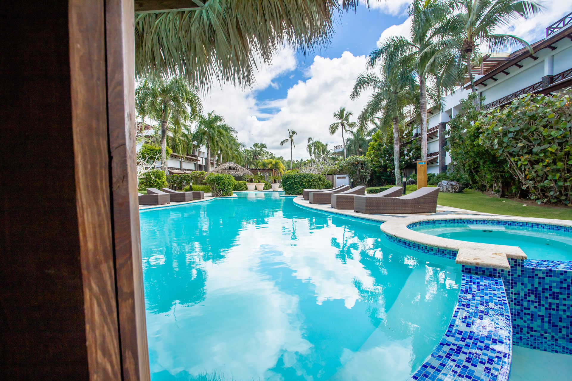 Balcones del Atlantico BeachfrontJacuzzi Penthouse