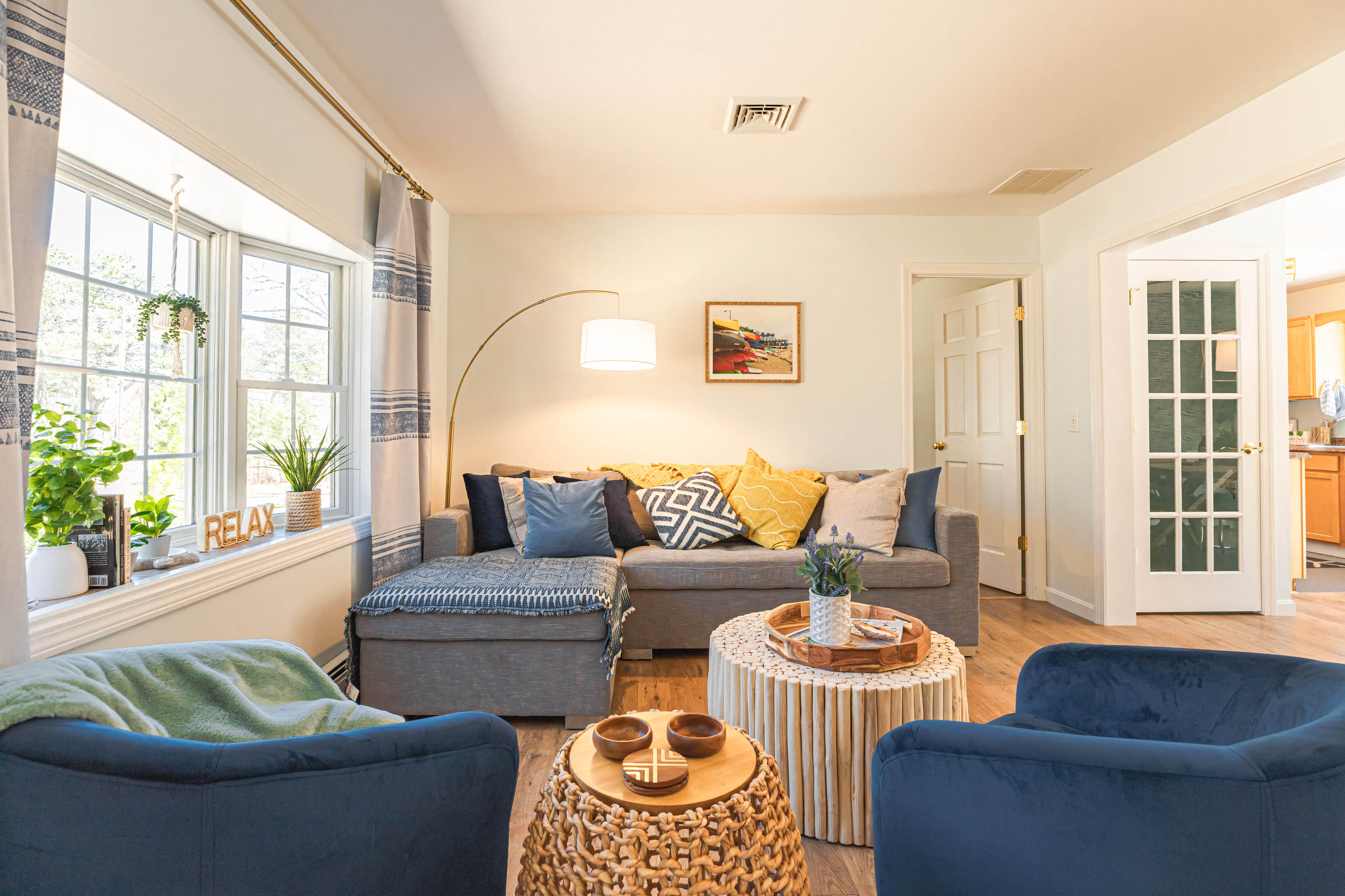 Kingsbury Beach House - An Eastham Gem!
