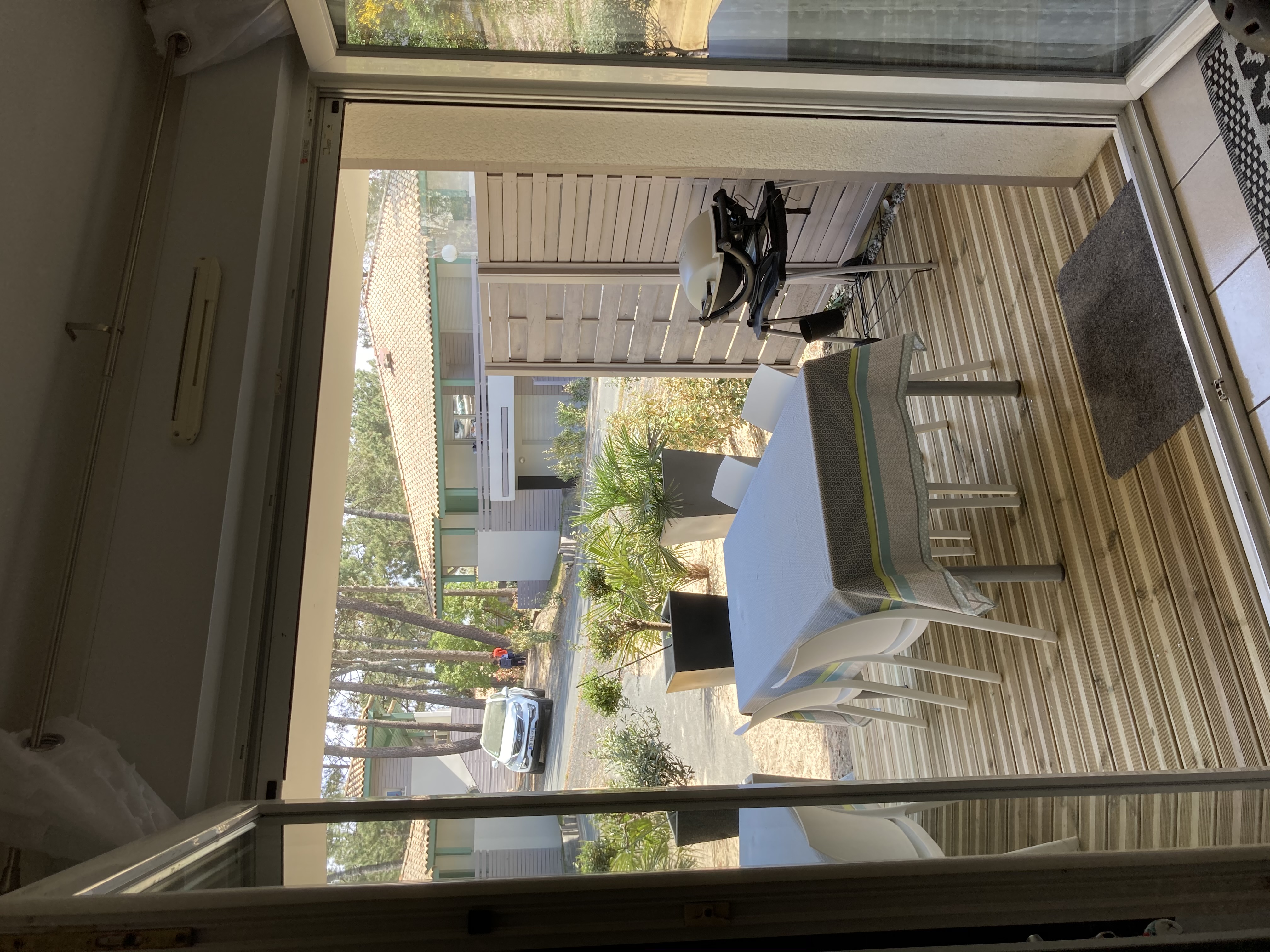 T3 bis comfortable, swimming pool, wifi, beach 300m away.