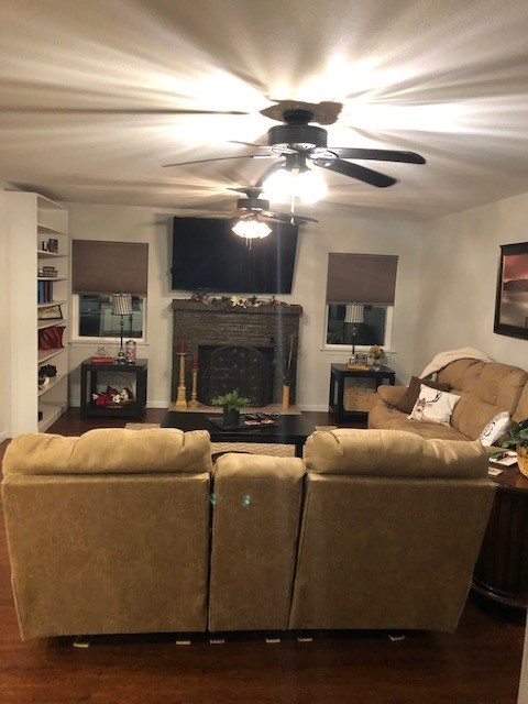 Enid House - awesome location close to west main