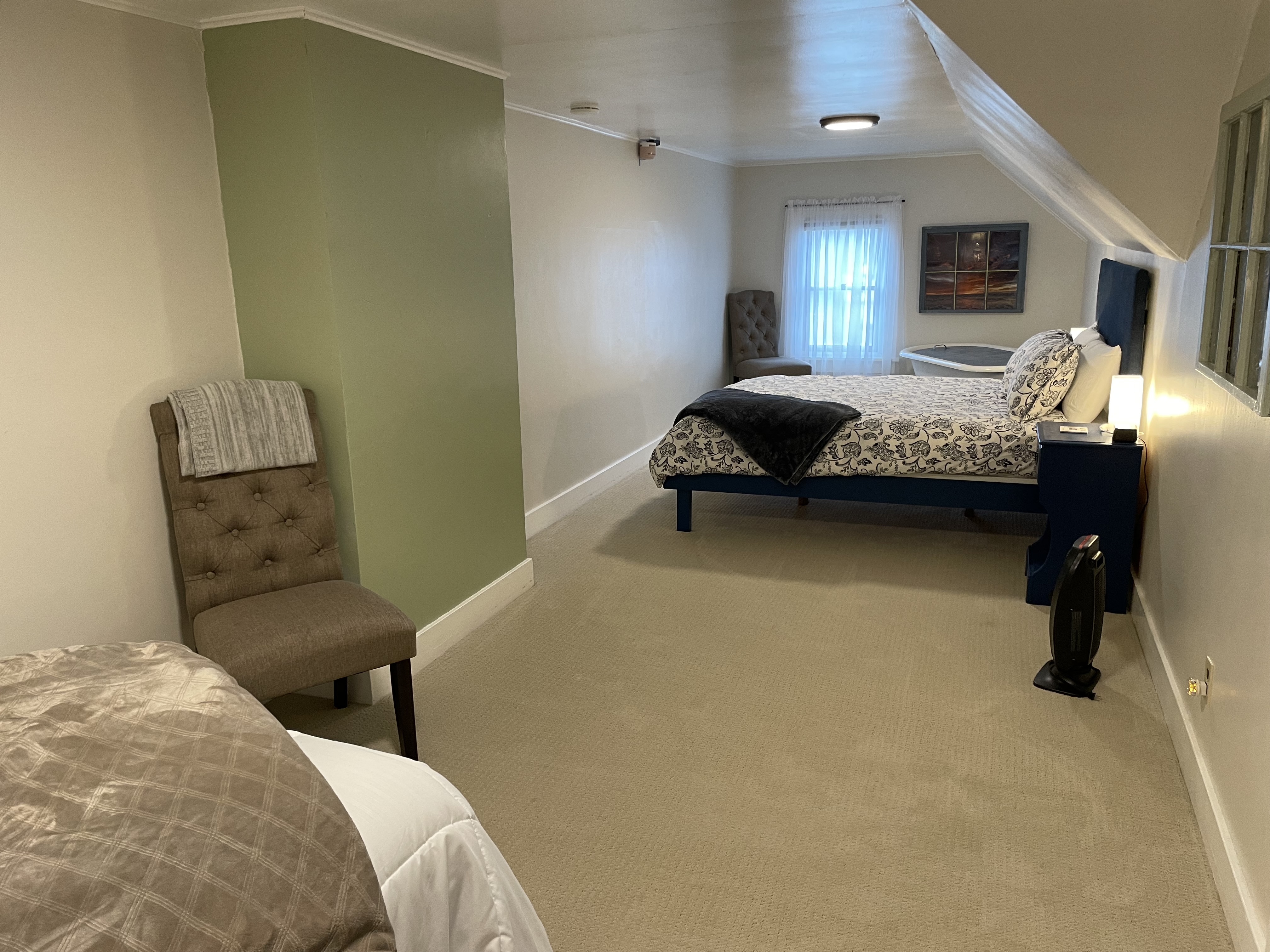 520 Suite at Stevens, Spacious with Room to Relax