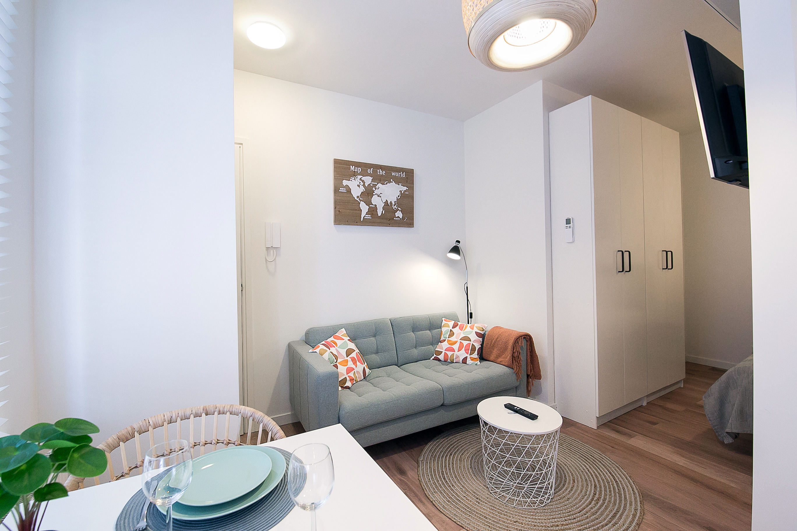 Newly renovated studio near the beach — The Hague stay