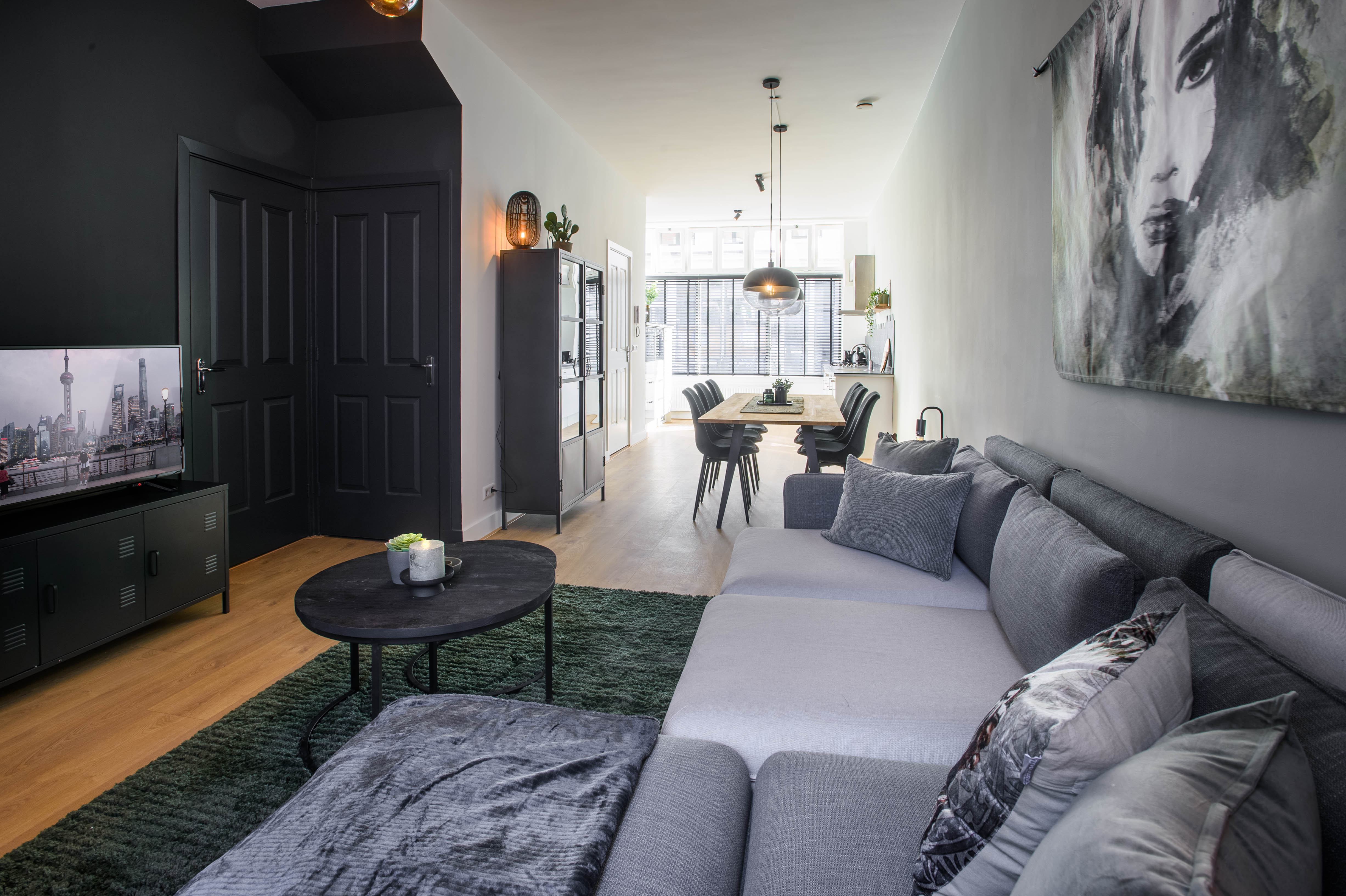 Spacious apartment with terrace — The Hague stay