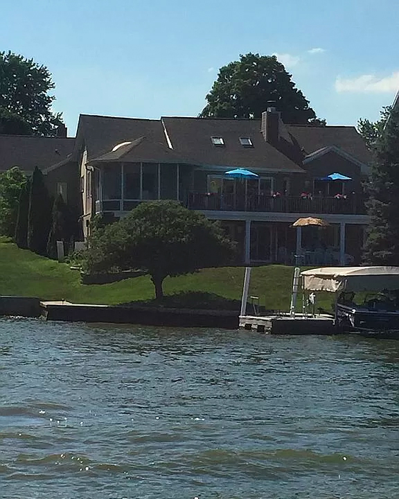 Lakehouse Oasis on Morse Reservoir—Private Getaway Houses for Rent in