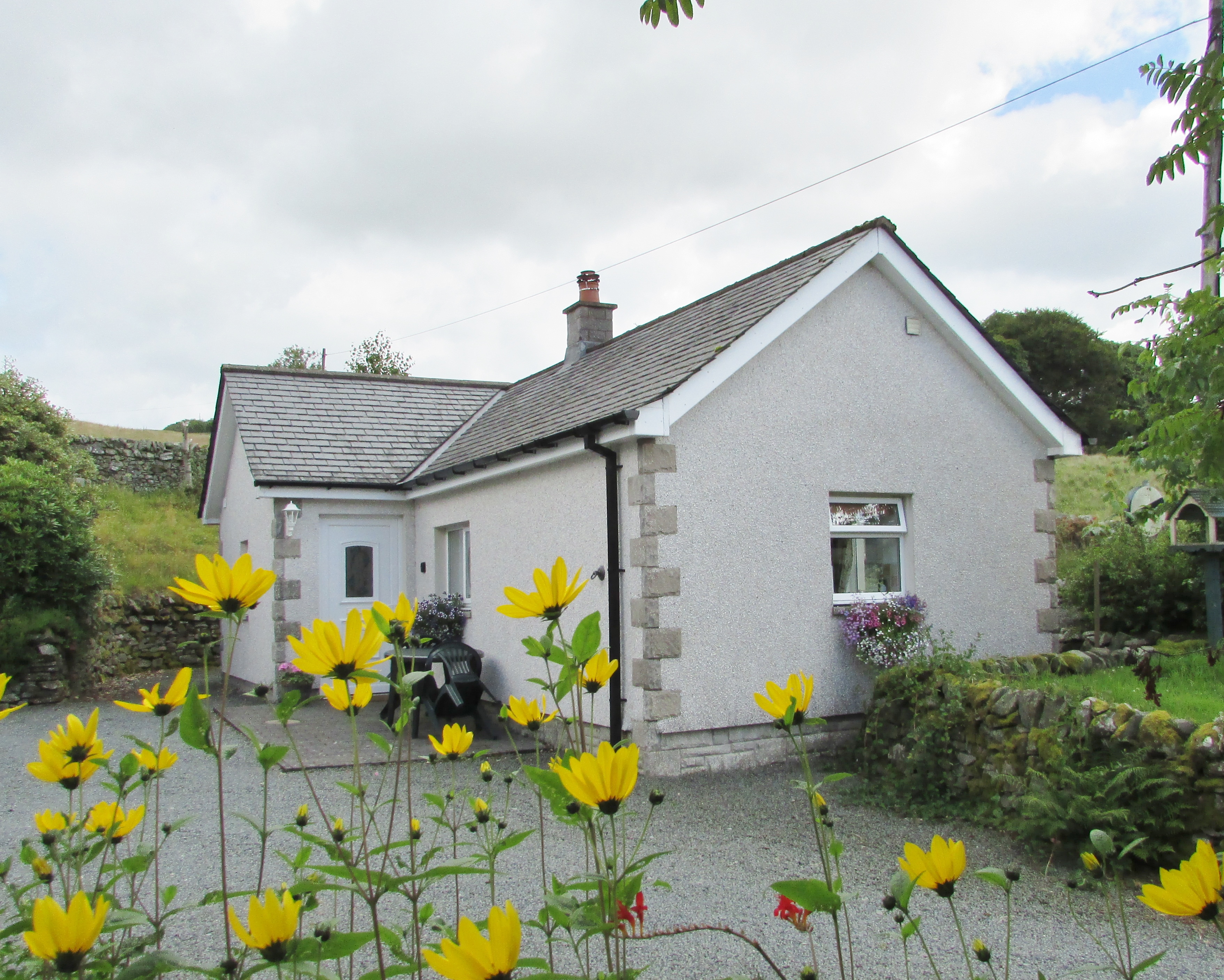 Glenrowan Bothy - cosy self catering cottage