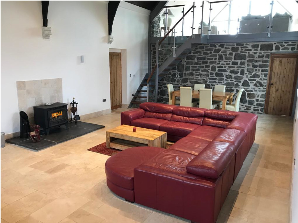 The Old Schoolhouse, near Haverfordwest Houses for Rent in Crundale