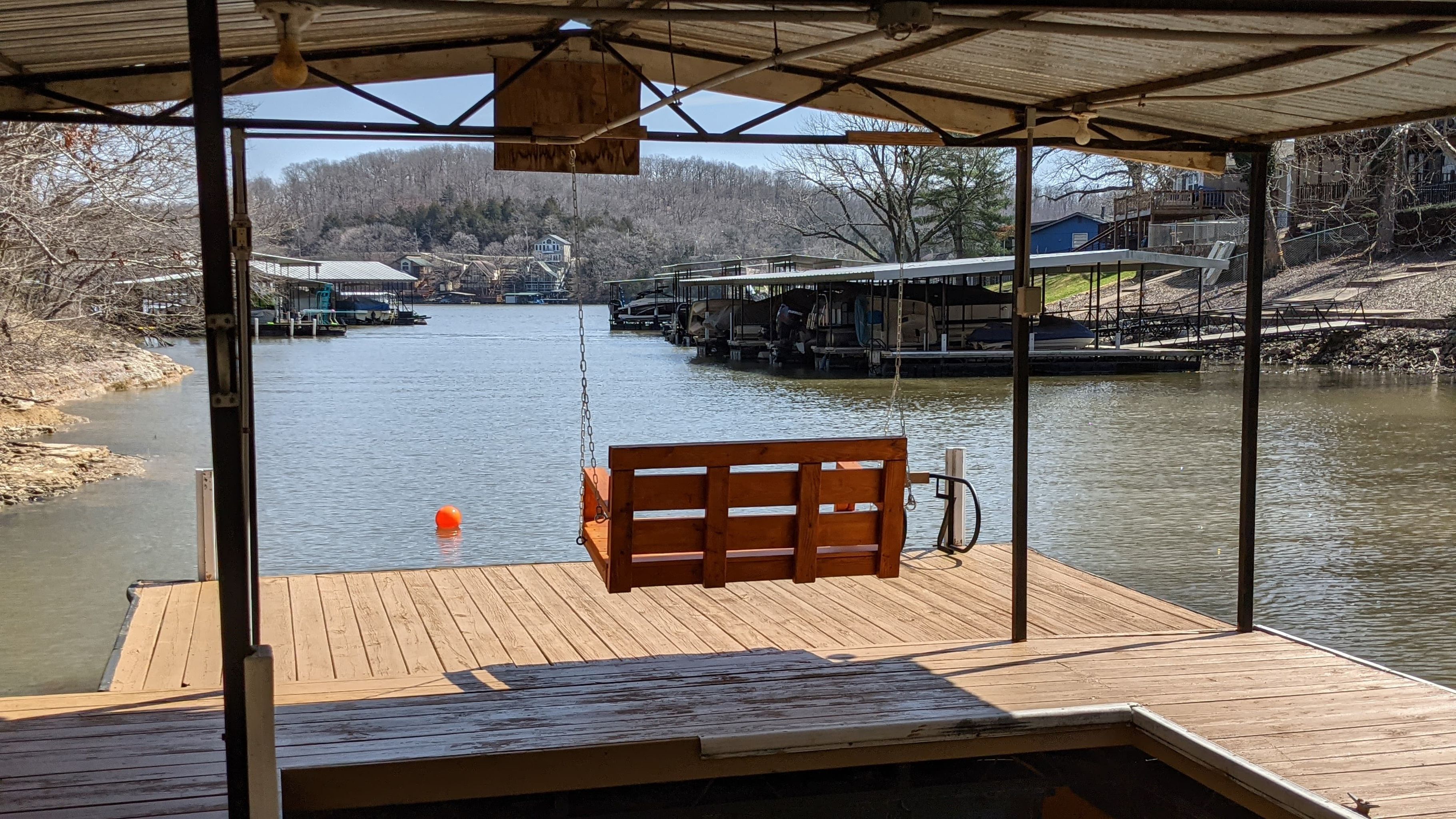 A perfect lakeside getaway @ 