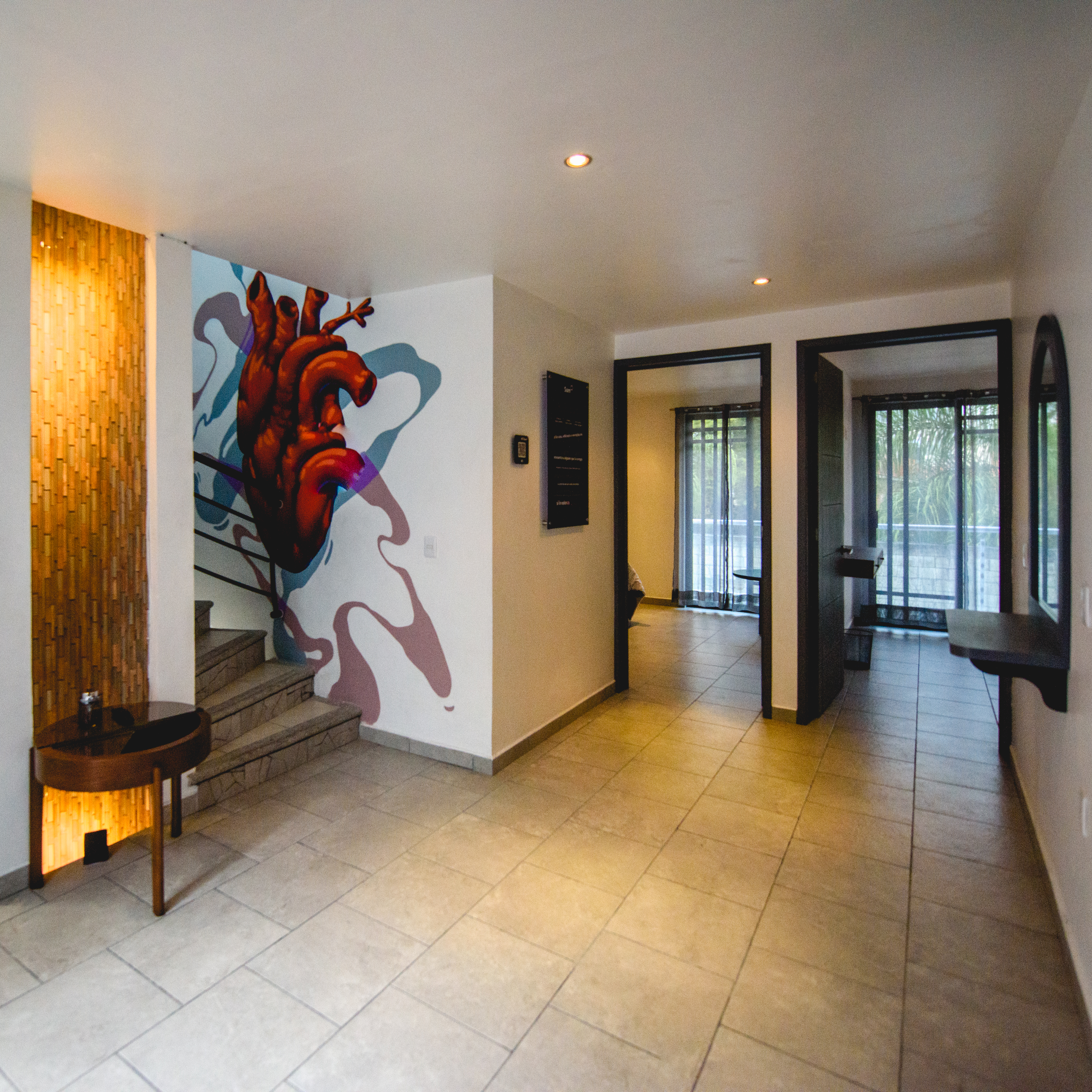 Sins Sam! 
Beautiful house 5 min from downtown!