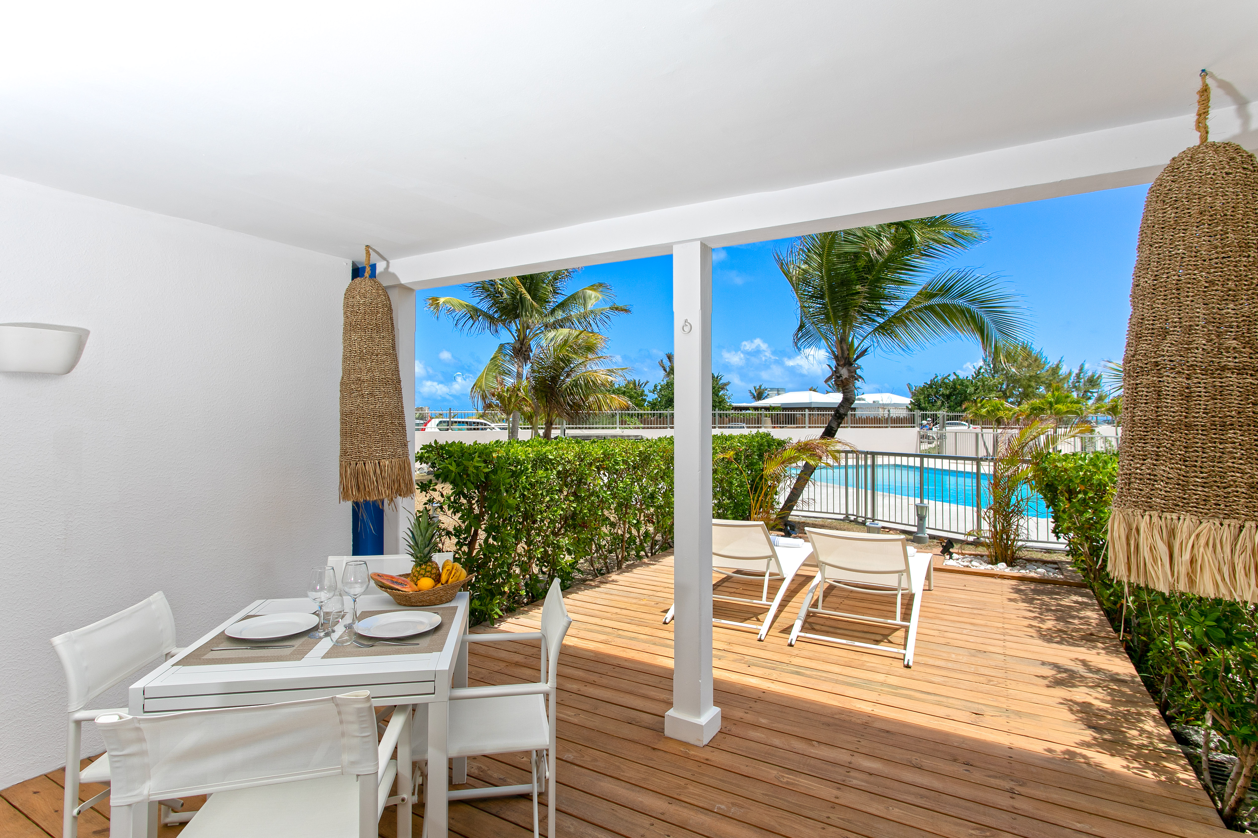 CARIBBEAN RIVIERA 5 : 1 CHAMBRE / PLAGE ORIENT BAY