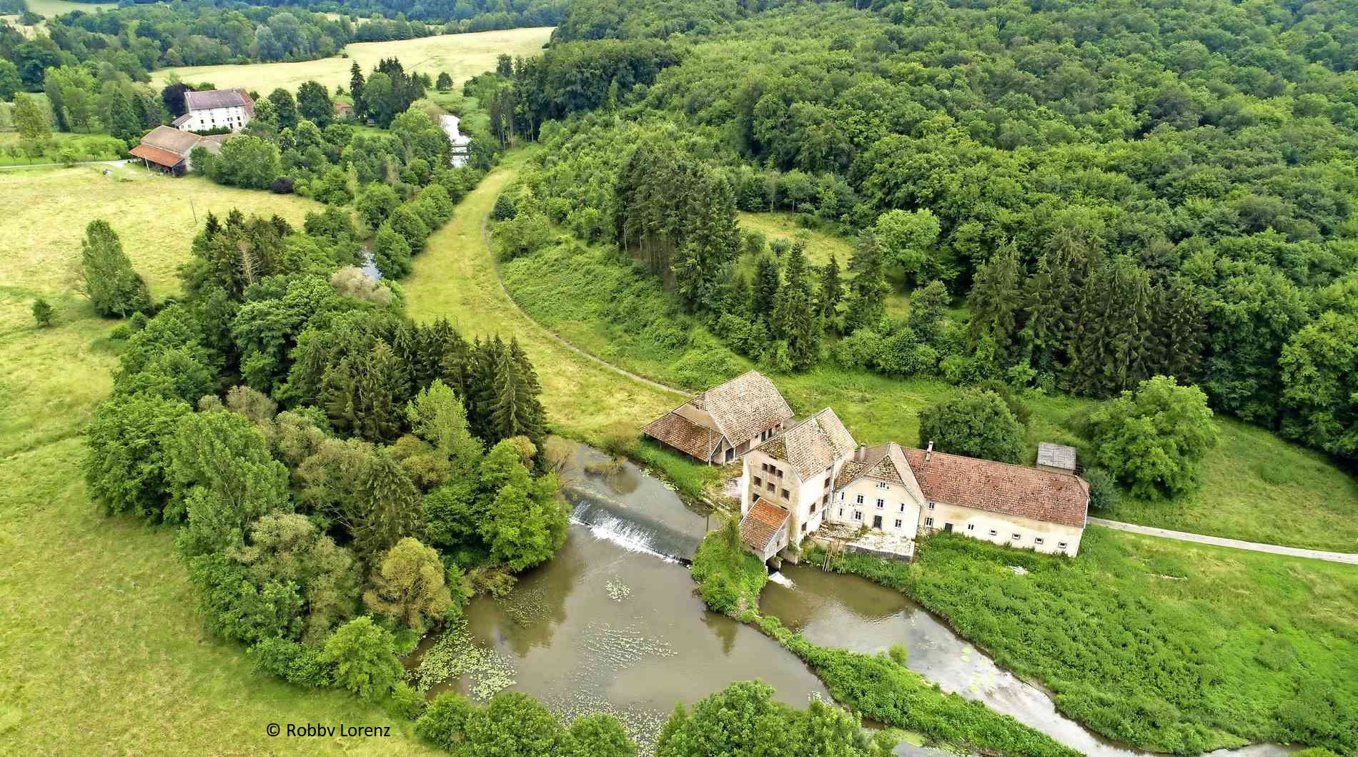 Moulin de Saareck Lorraine des Etangs. Houses for Rent in
