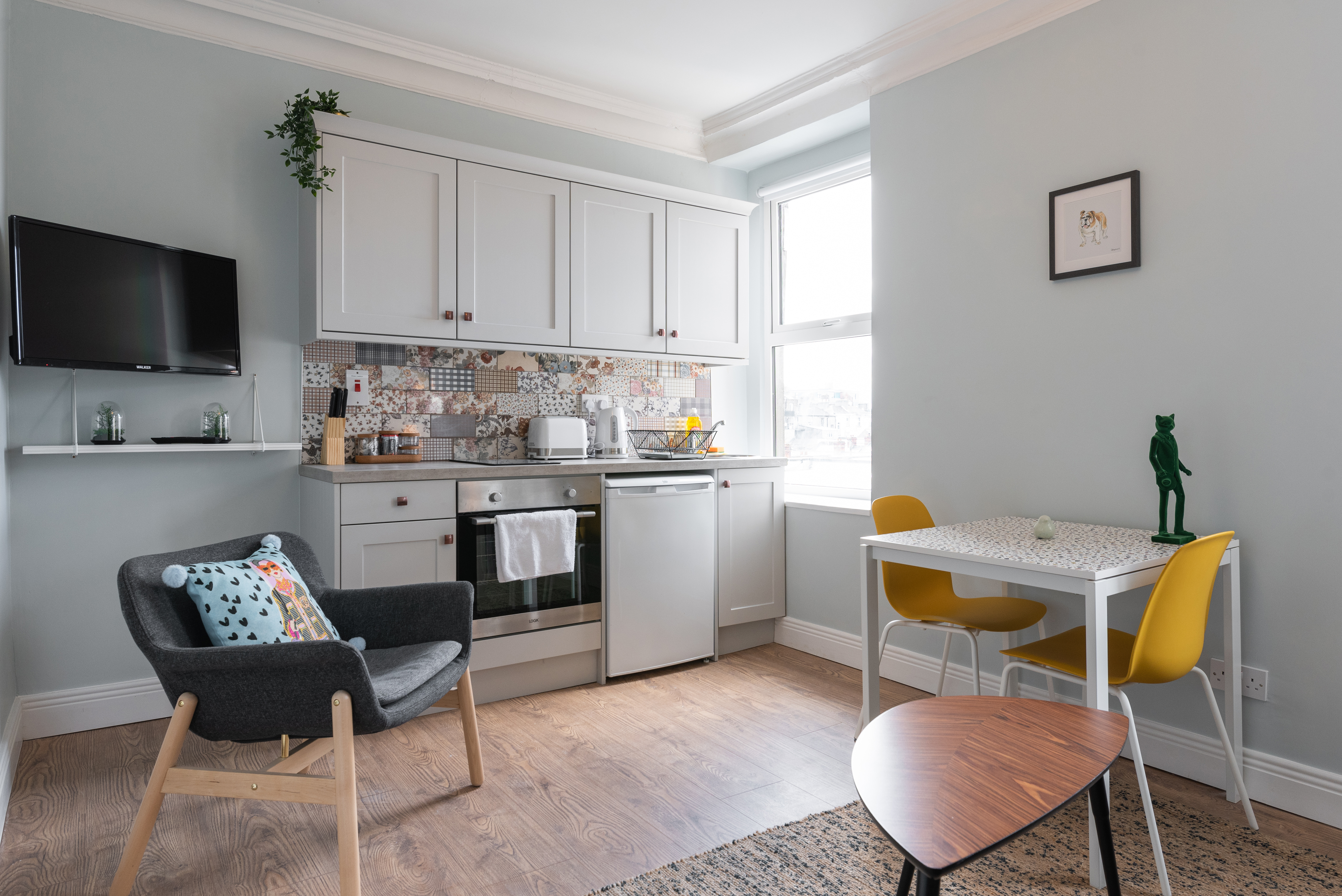 Central Dublin One Bedroom 2nd floor Apartment