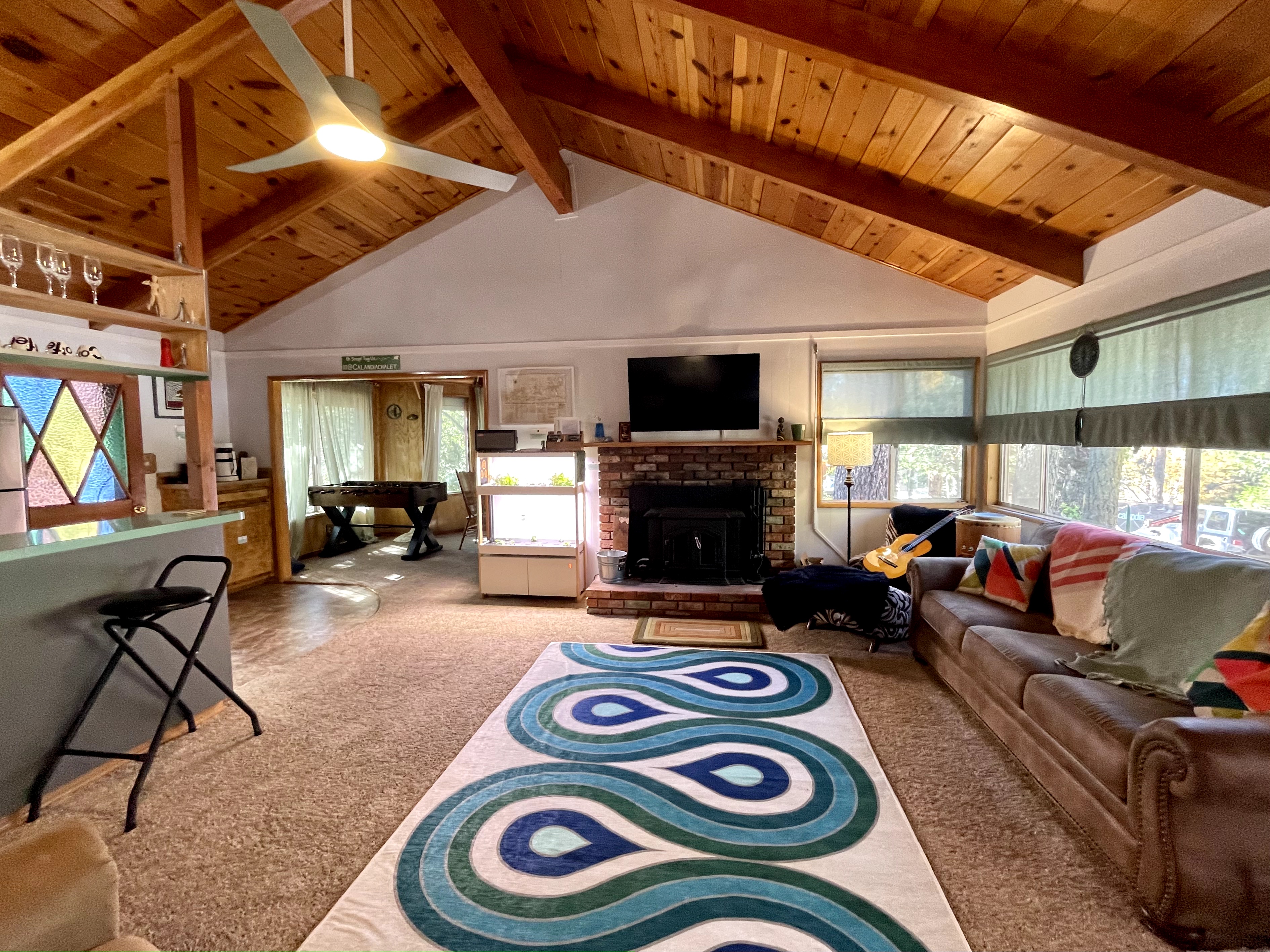 Calandia Prívate Retreat cabin at the lake