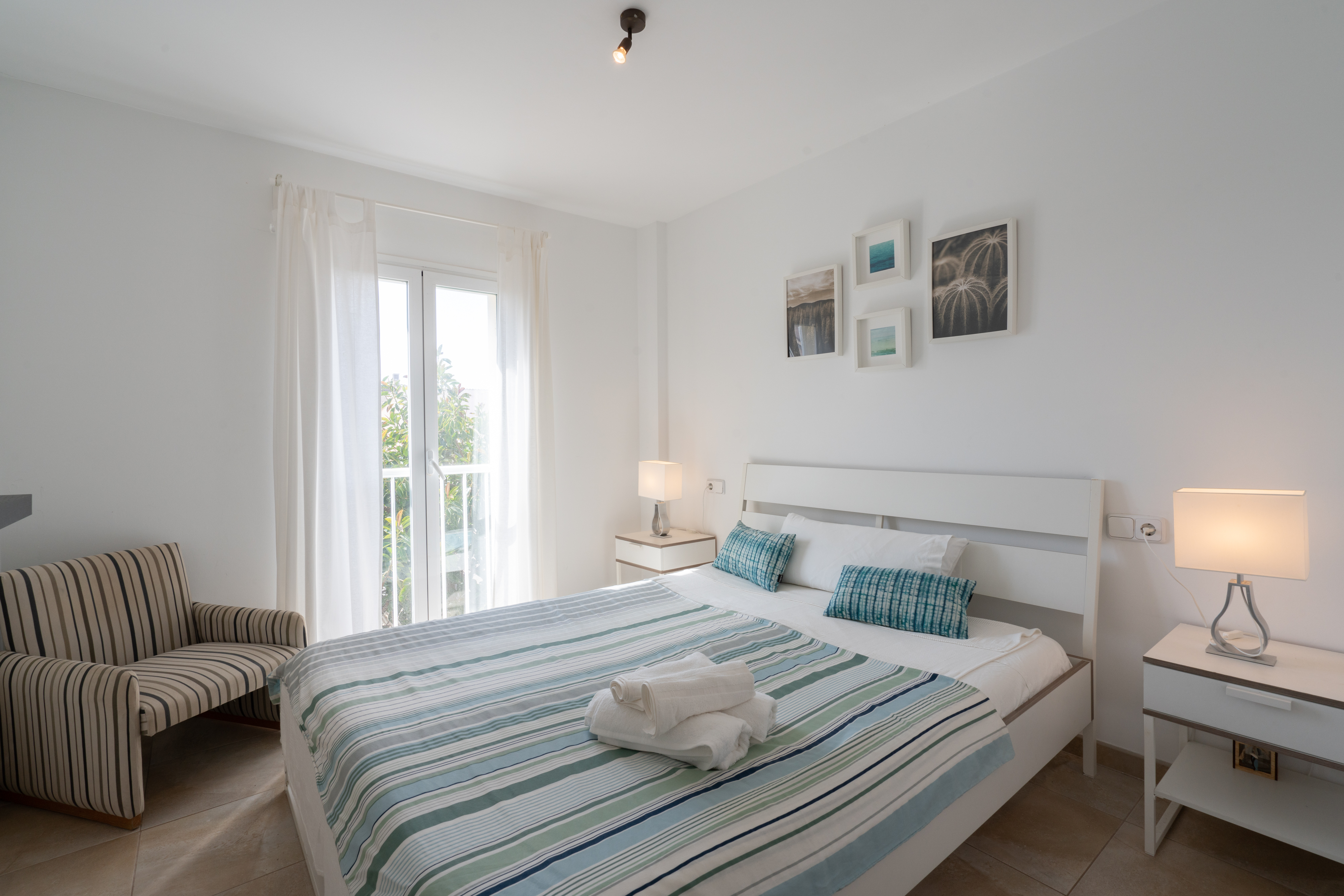 Mallorca 2 Bed Seaside Apartment Rooftop Terrace