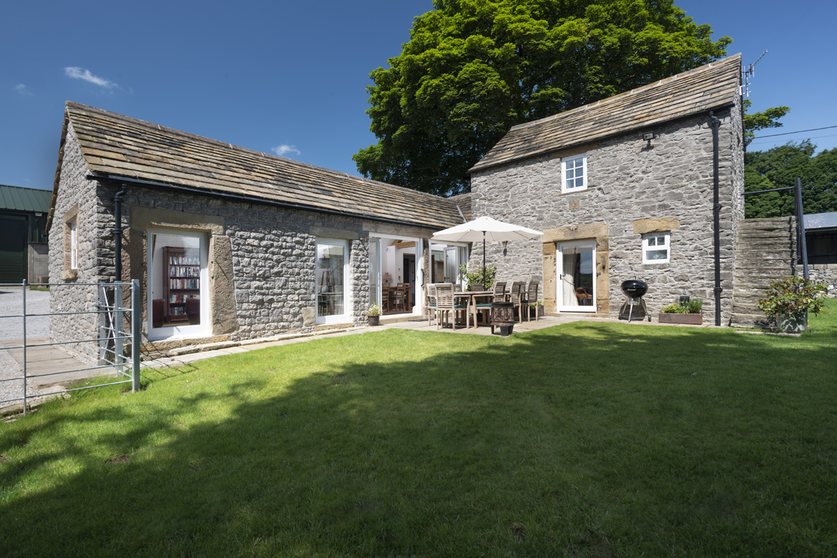 Long Roods Cottage, Monsal Head, near Bakewell Cottages for Rent in