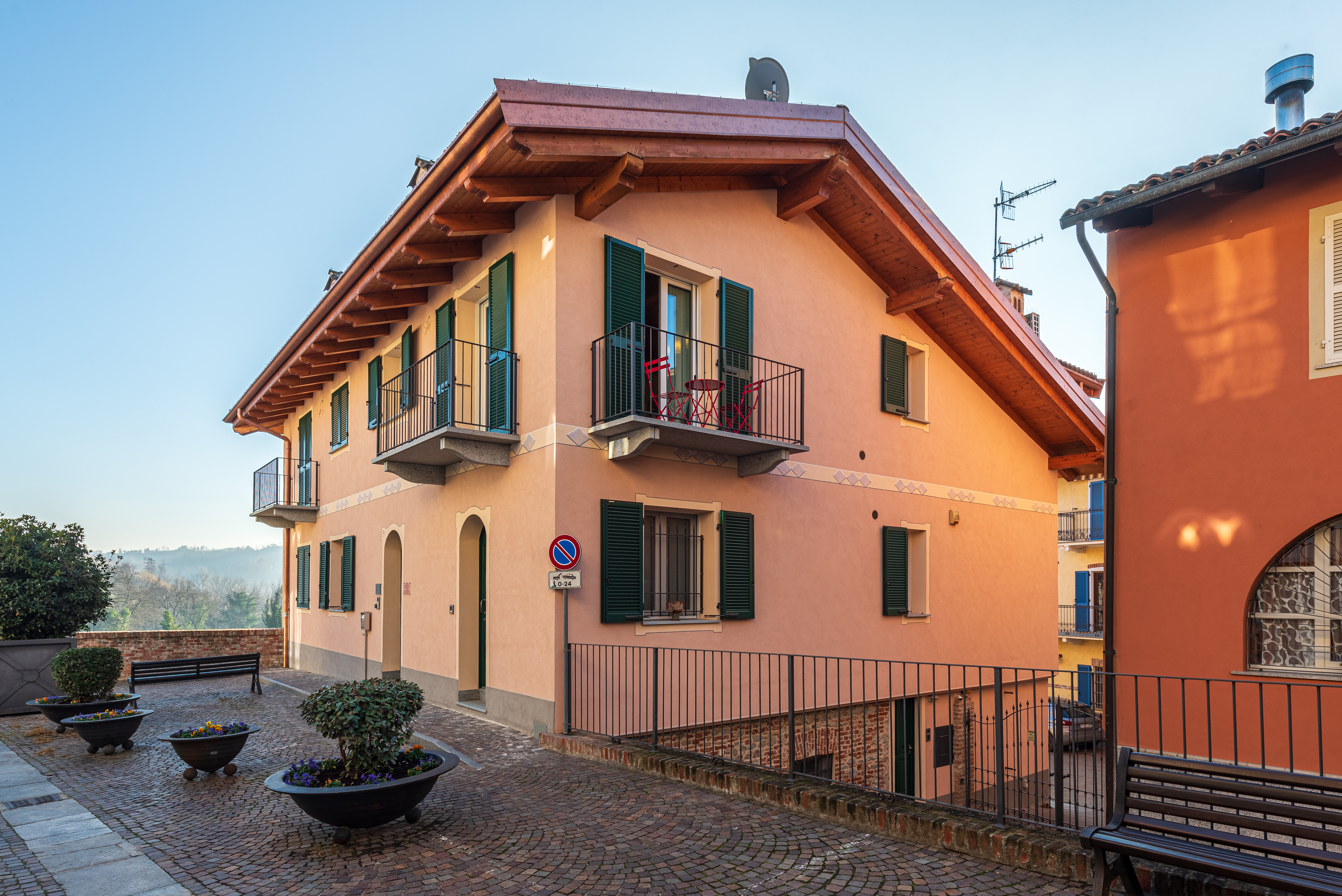 In Piazzetta Holiday apartments Barolo, 2 apt: A+B