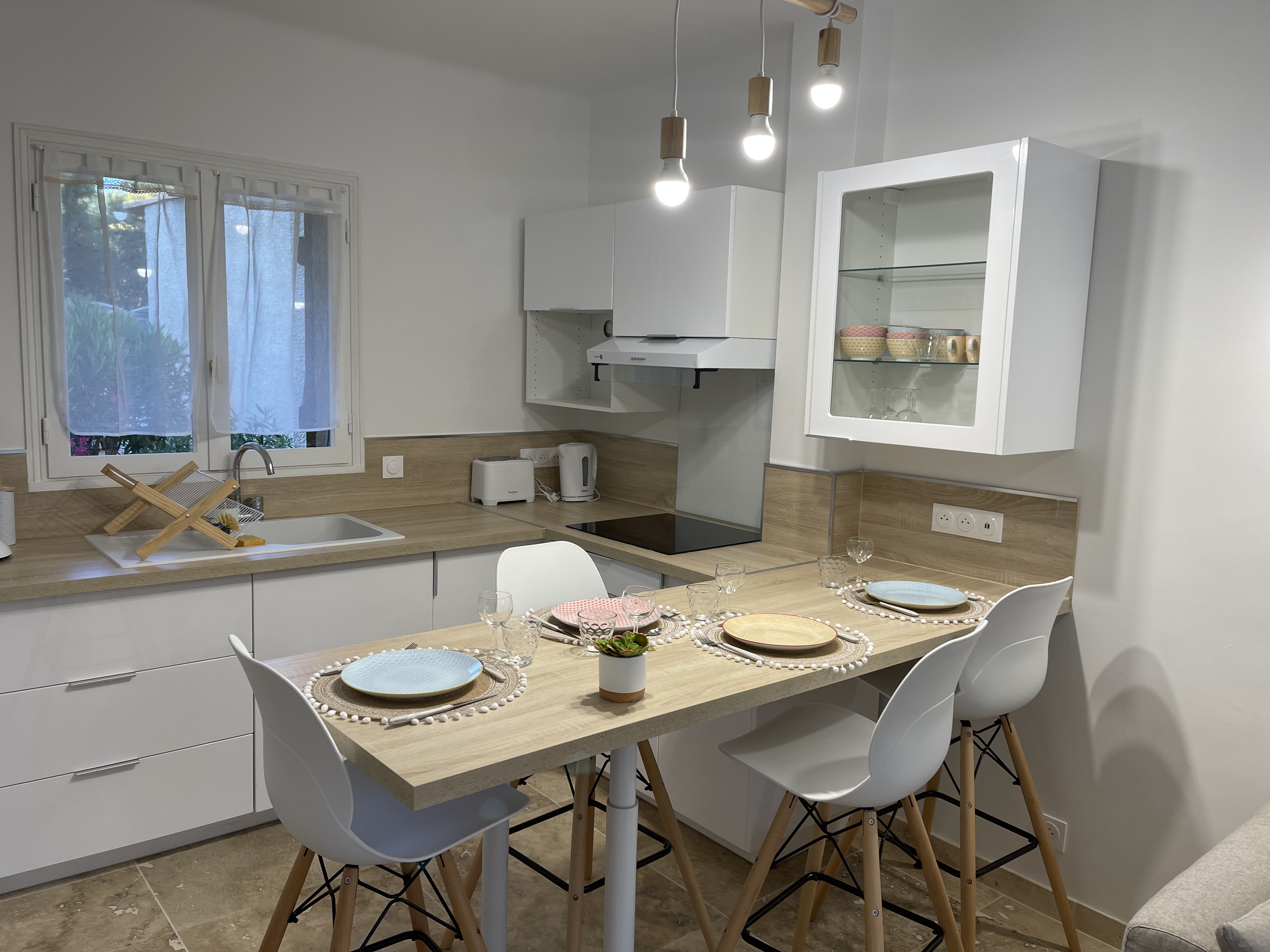 T2 Garden floor 3 min from the beach