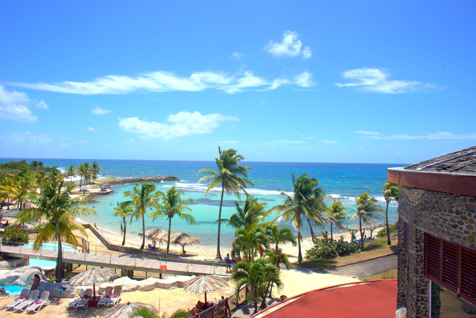 Manganao'appartment St François pool and beach